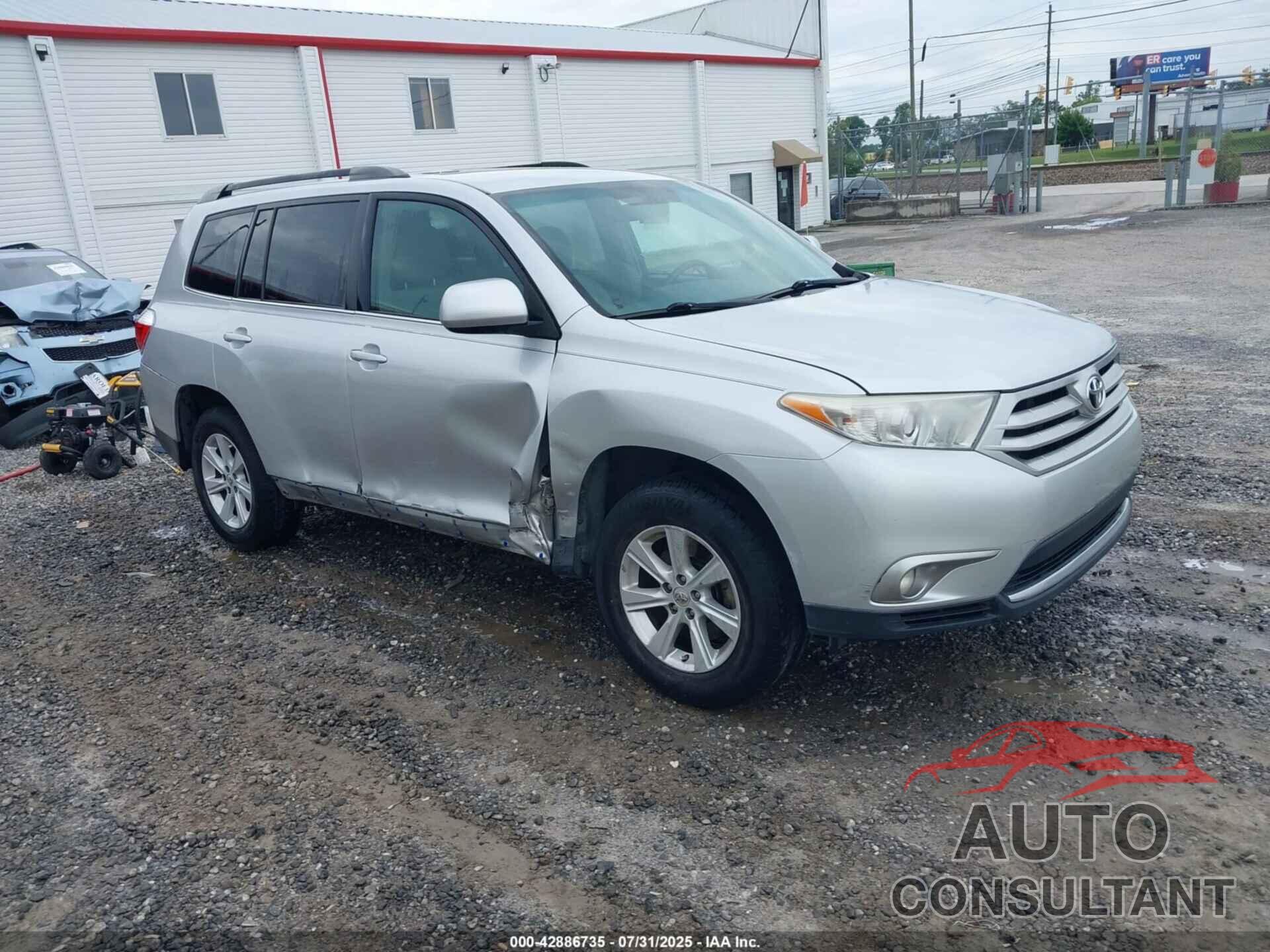TOYOTA HIGHLANDER 2011 - 5TDZA3EH9BS008313