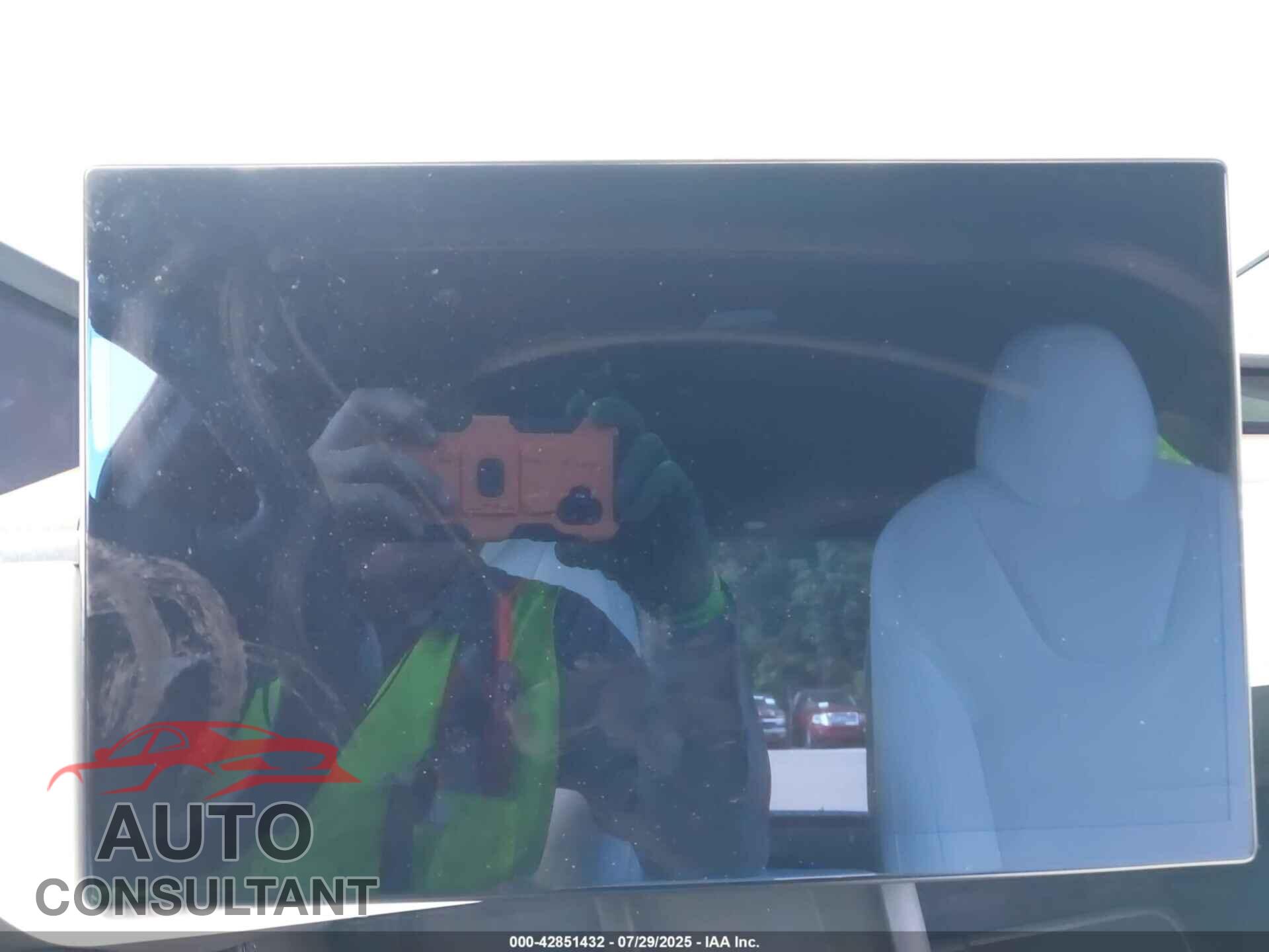 TESLA MODEL X 2025 - 7SAXCBE58SF462349
