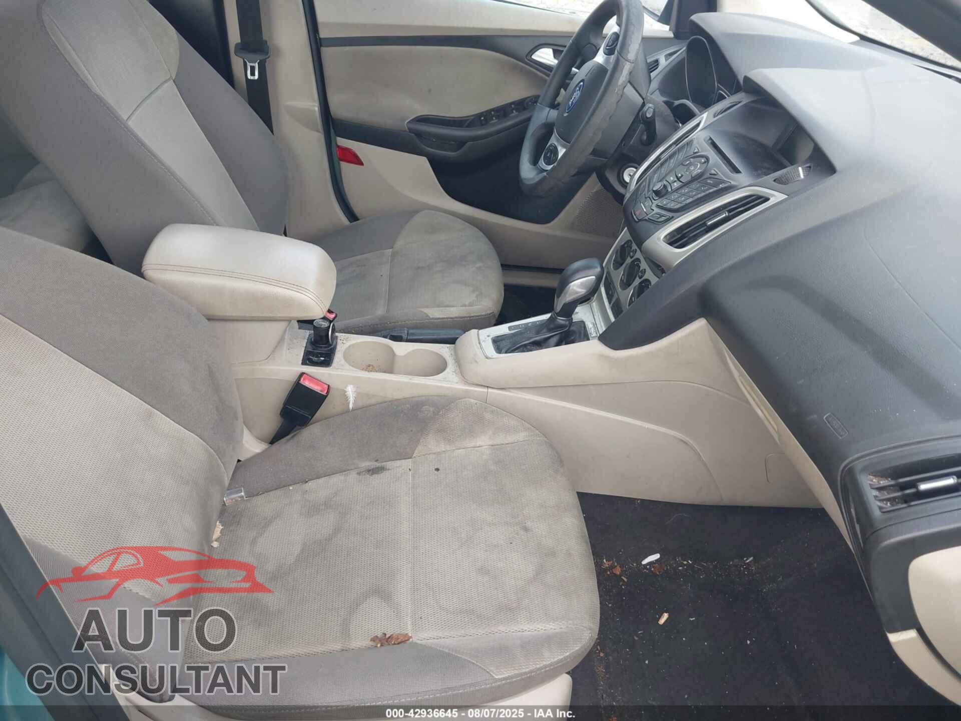 FORD FOCUS 2012 - 1FAHP3K2XCL461522