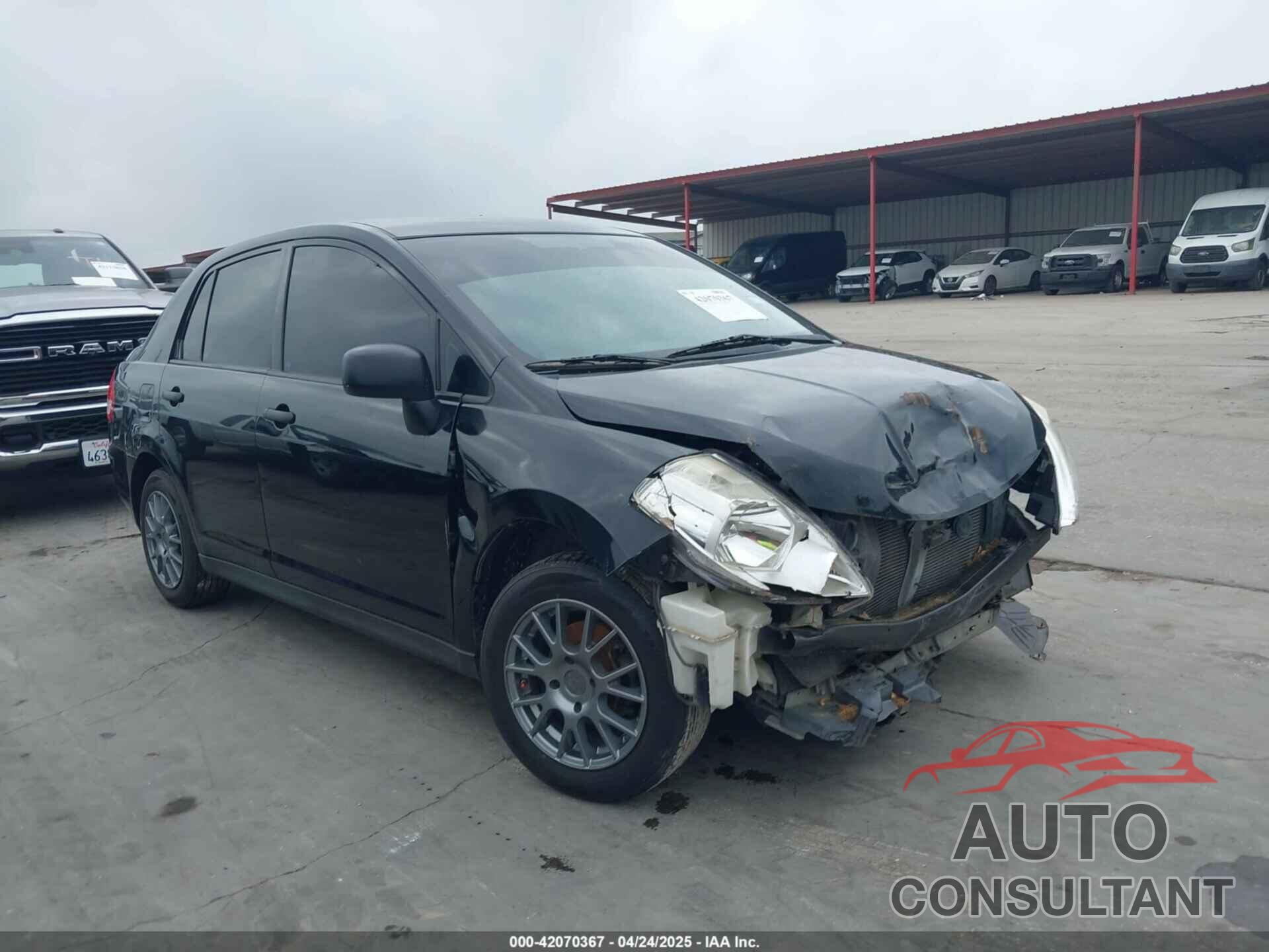 NISSAN VERSA 2011 - 3N1CC1AP4BL453326