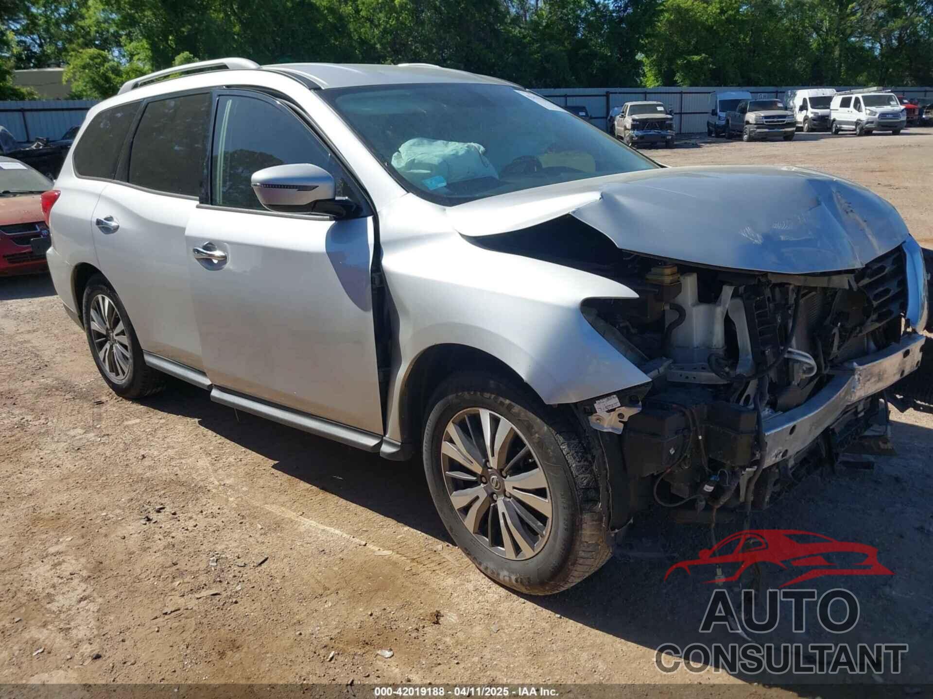 NISSAN PATHFINDER 2017 - 5N1DR2MN6HC654774