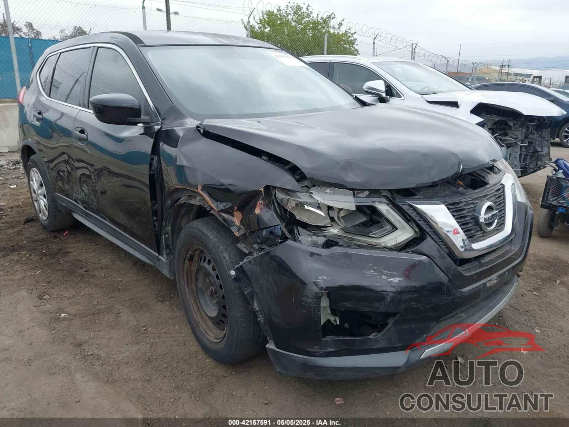 NISSAN ROGUE 2017 - JN8AT2MT2HW135702