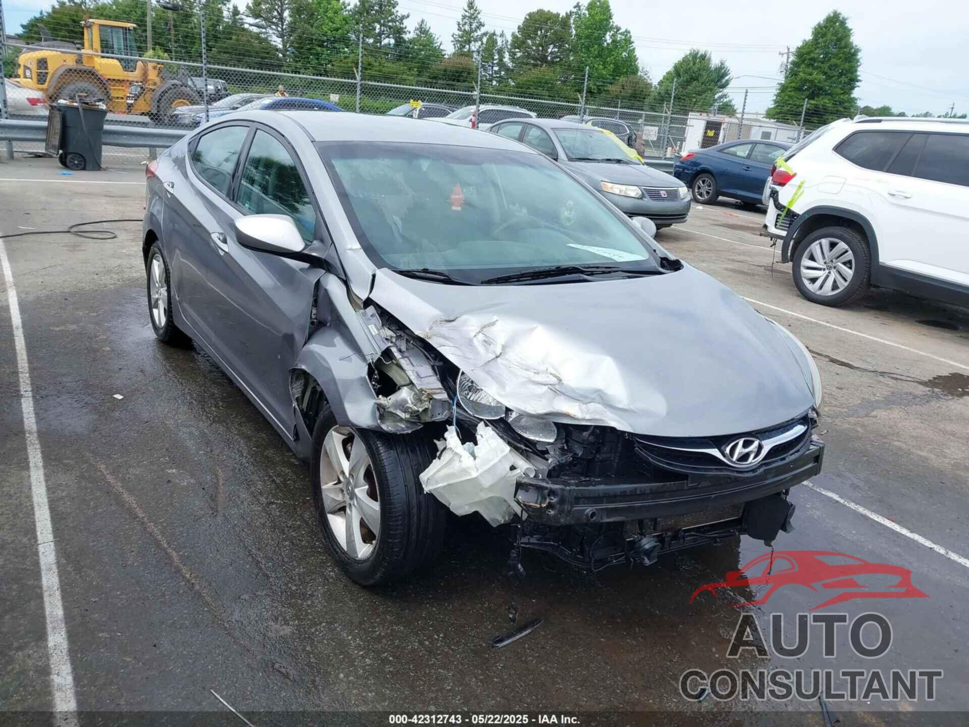 HYUNDAI ELANTRA 2012 - KMHDH4AE7CU364937