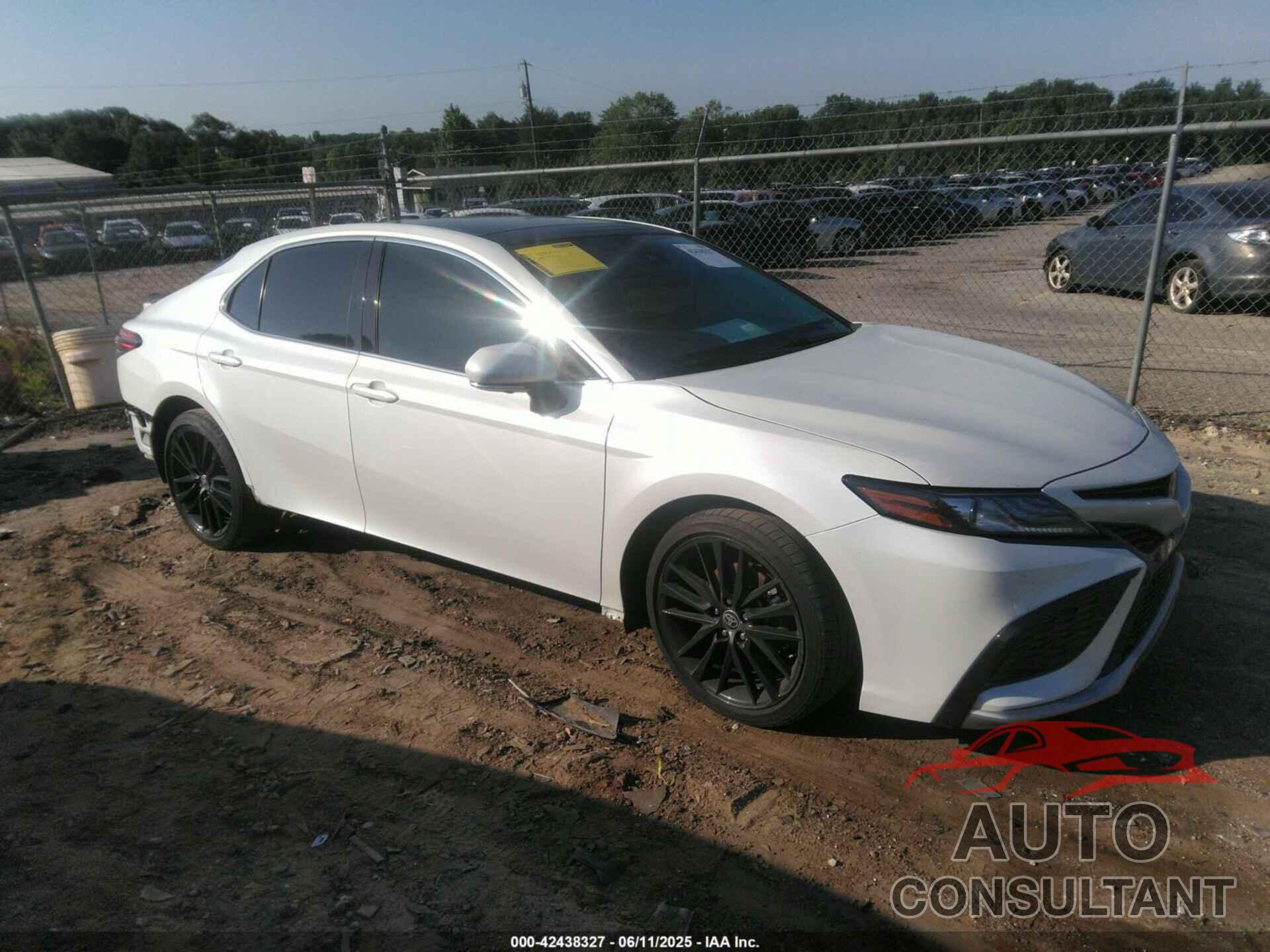 TOYOTA CAMRY 2024 - 4T1KZ1AK4RU095216