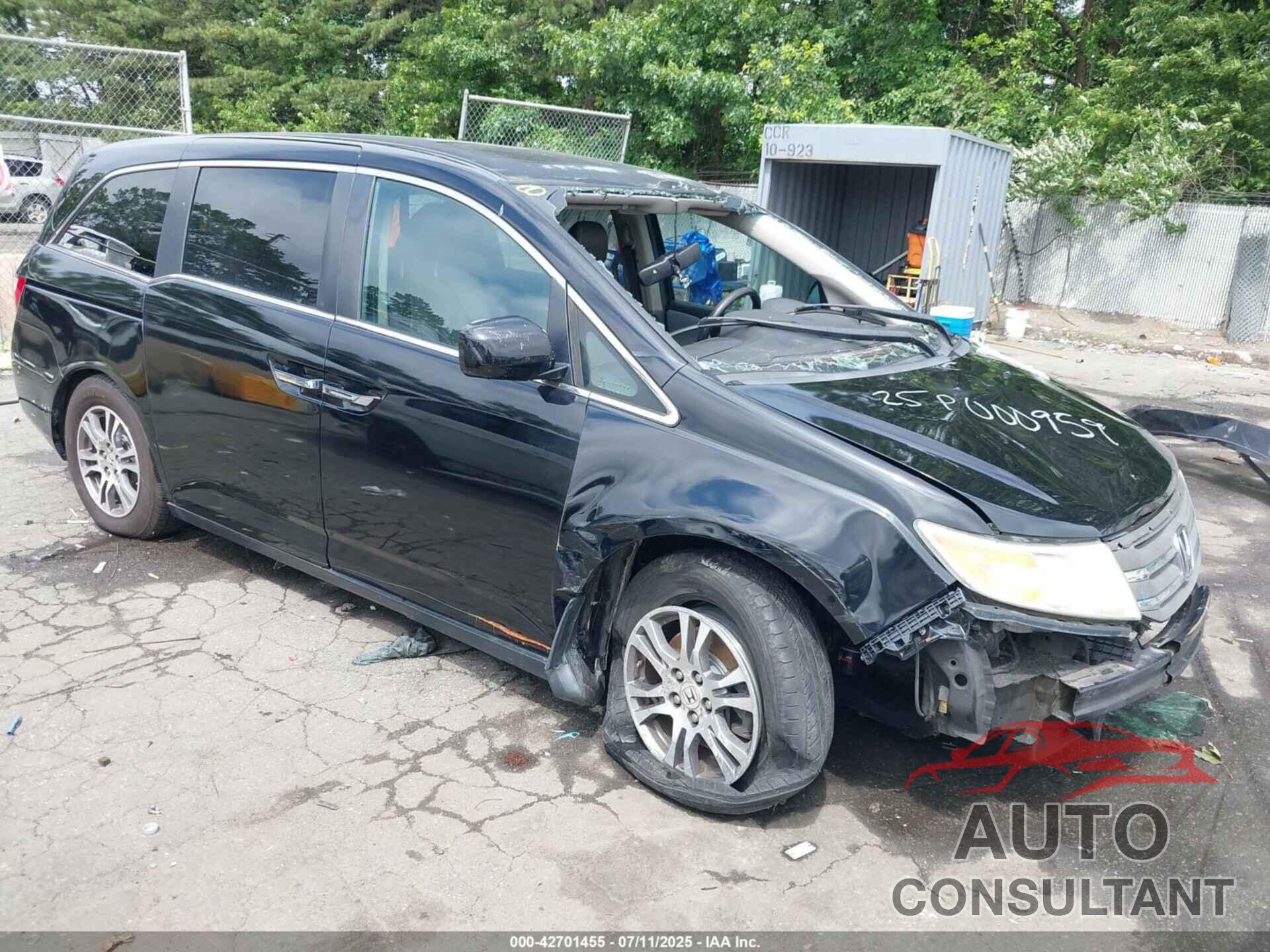 HONDA ODYSSEY 2011 - 5FNRL5H69BB022409