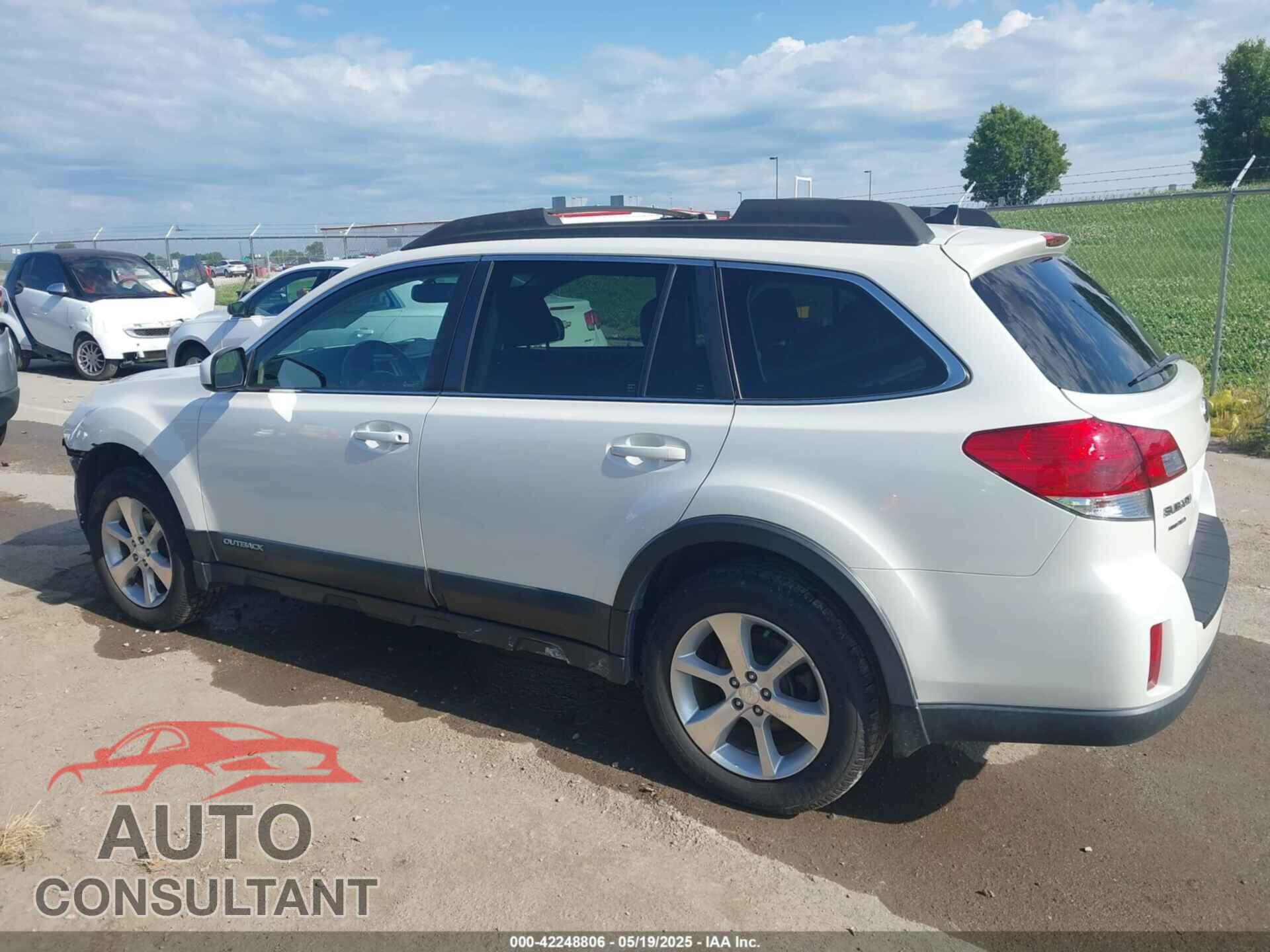 SUBARU OUTBACK 2014 - 4S4BRBMC8E3312423