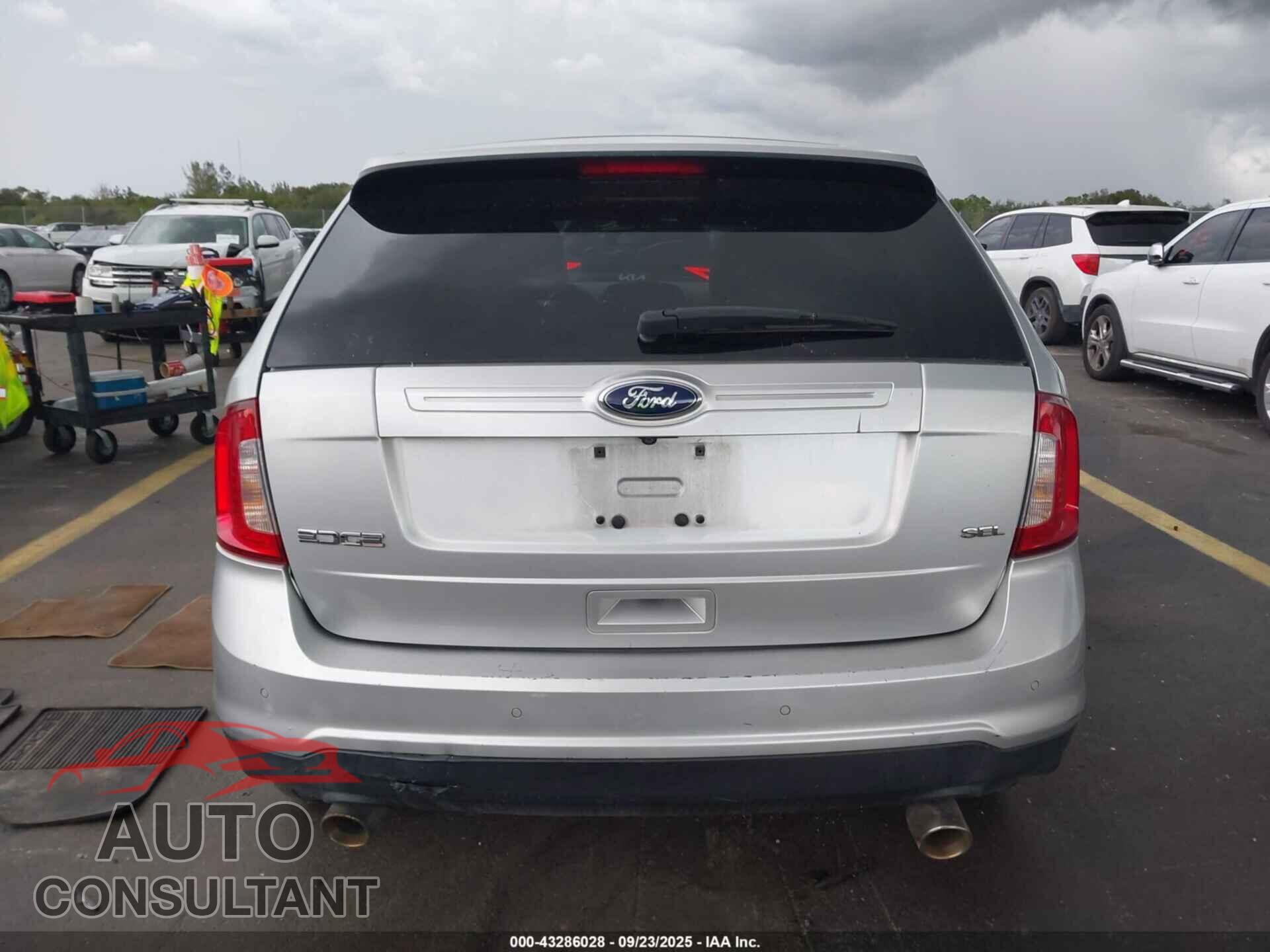 FORD EDGE 2013 - 2FMDK3JC4DBE31043