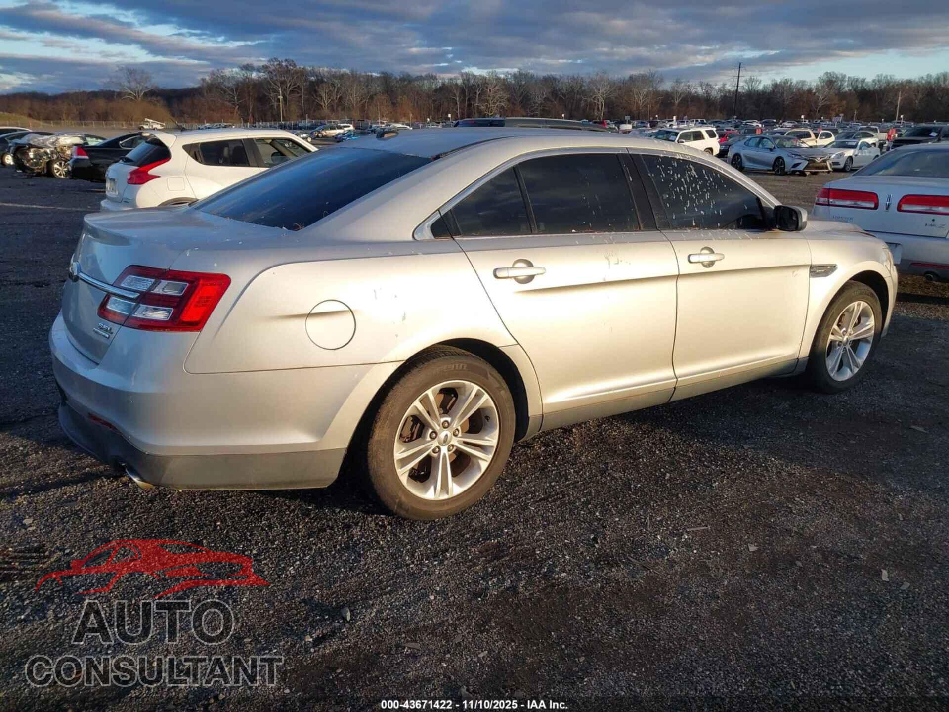 FORD TAURUS 2013 - 1FAHP2E80DG154137