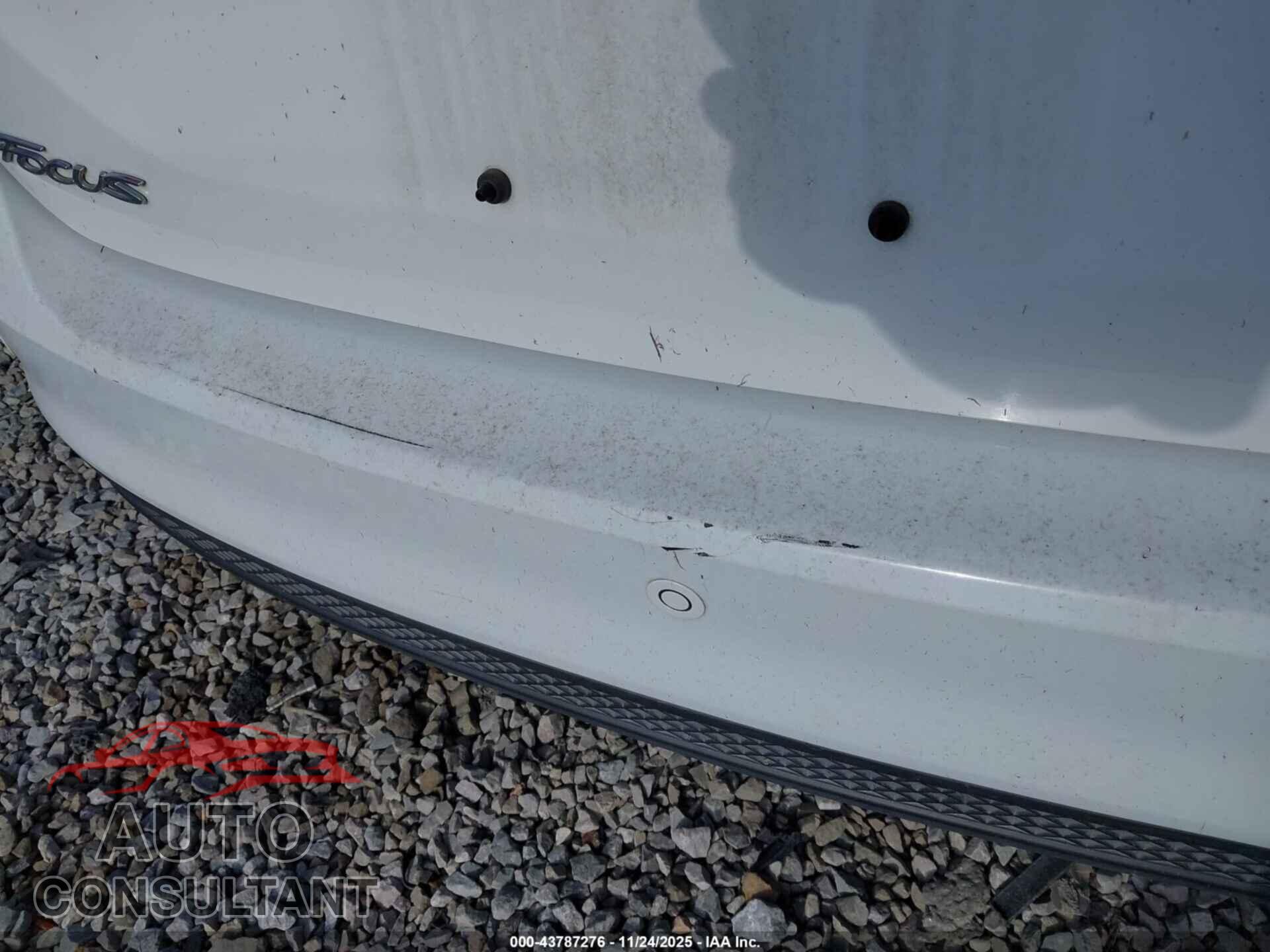 FORD FOCUS 2013 - 1FADP3F20DL244927