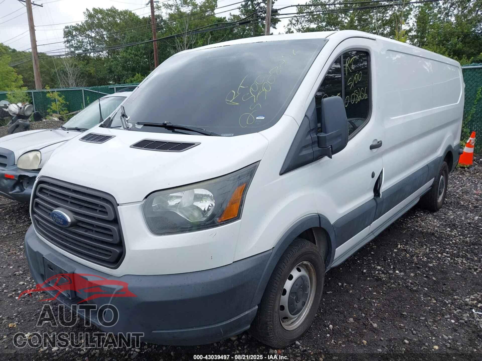 FORD TRANSIT-250 2015 - 1FTNR2YM6FKA27814
