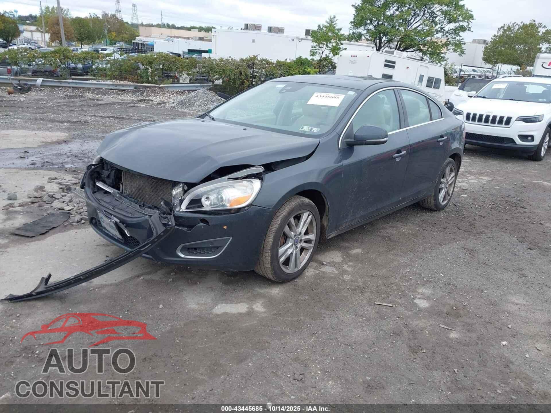 VOLVO S60 2013 - YV1612FH1D2209302