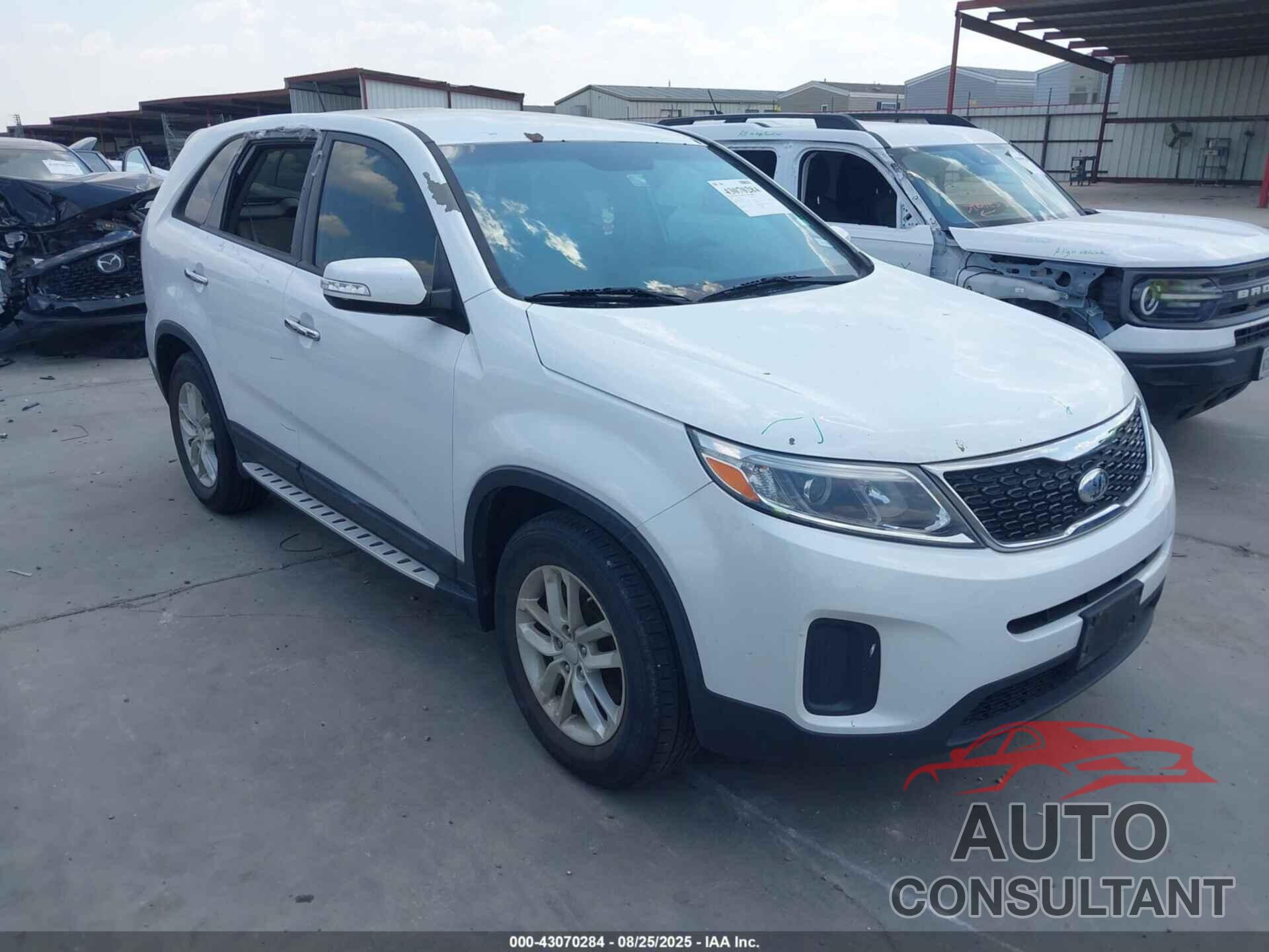 KIA SORENTO 2014 - 5XYKT3A63EG516567