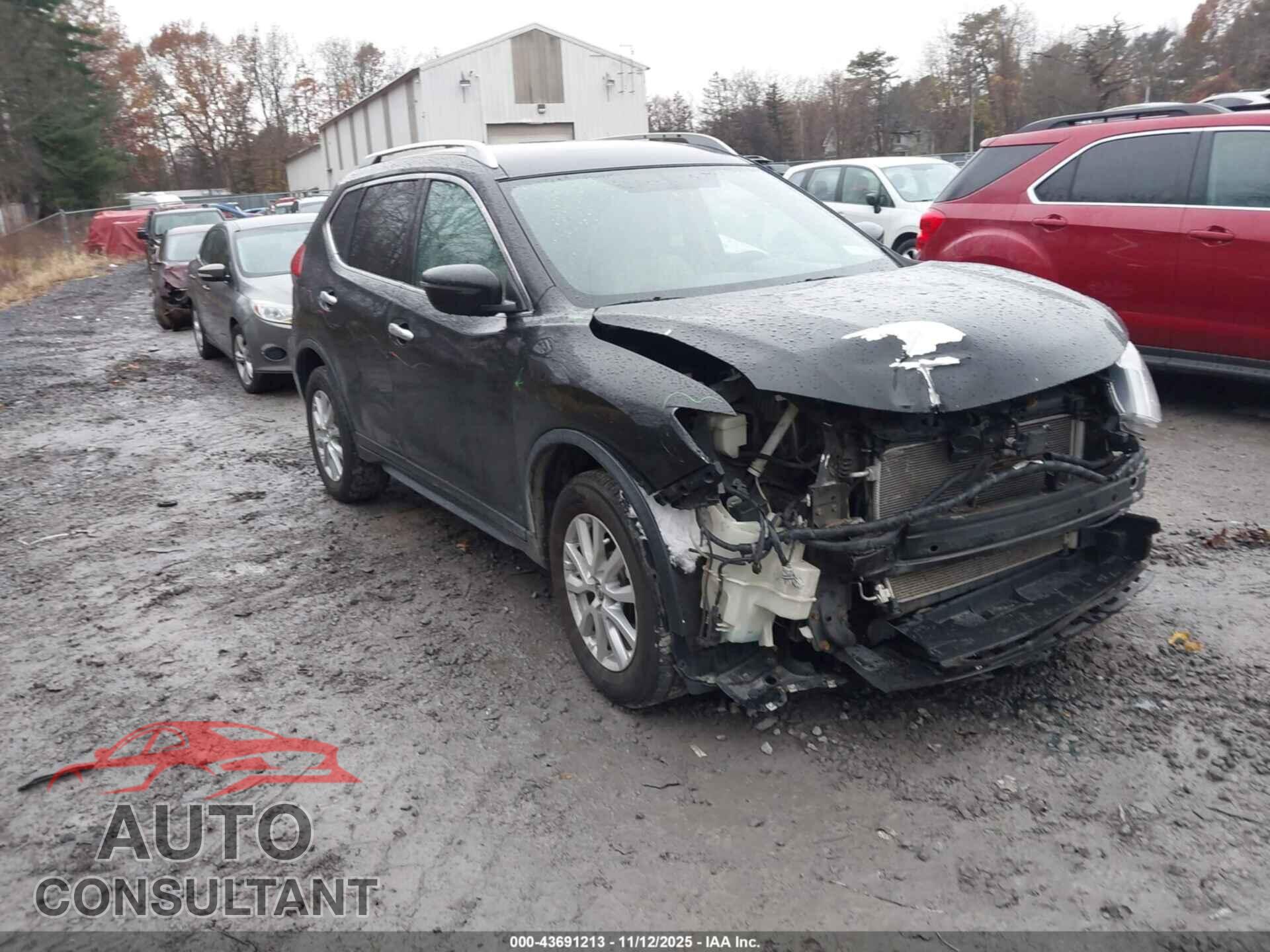 NISSAN ROGUE 2017 - KNMAT2MVXHP577389
