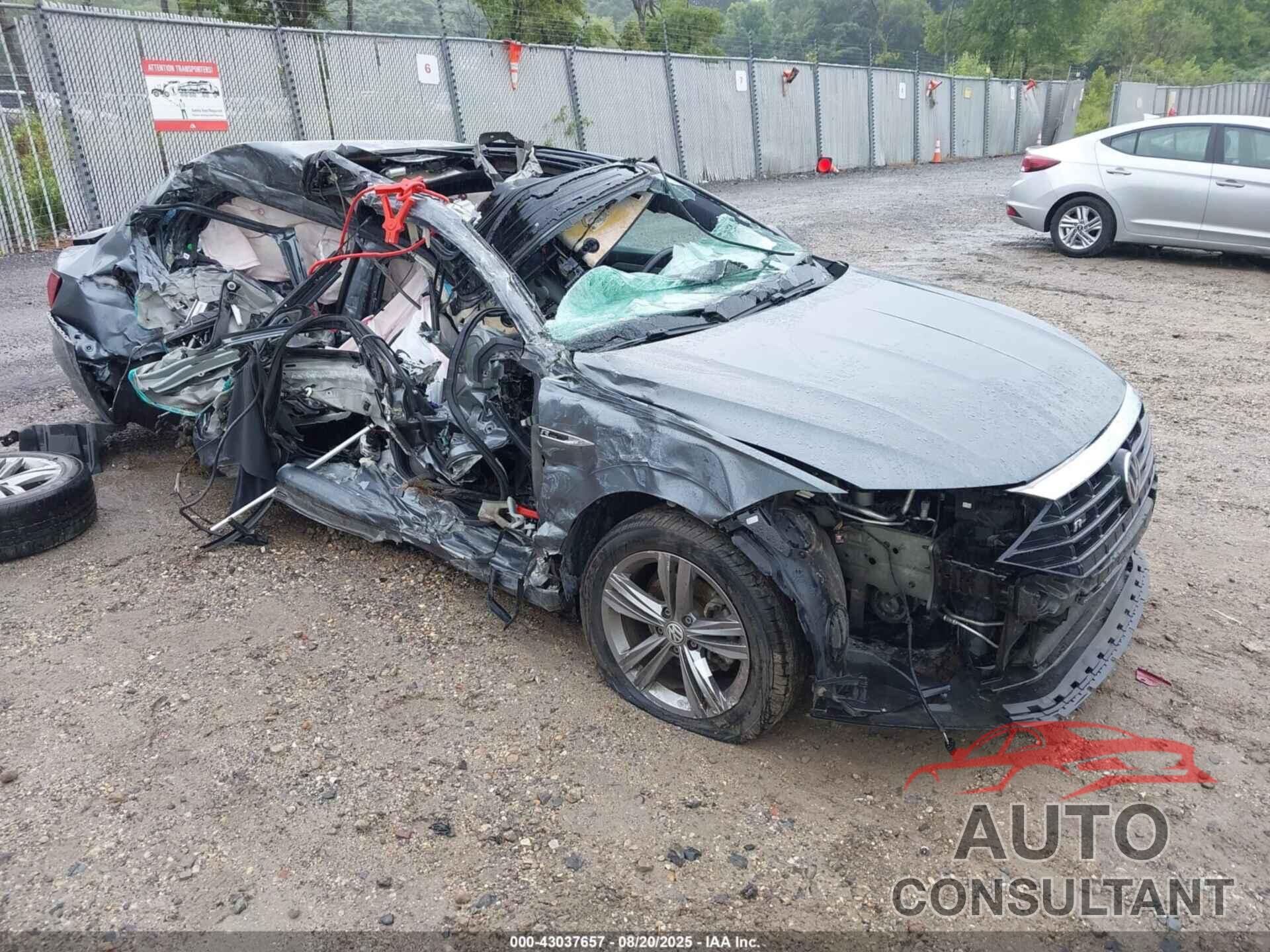 VOLKSWAGEN JETTA 2019 - 3VWC57BUXKM147446