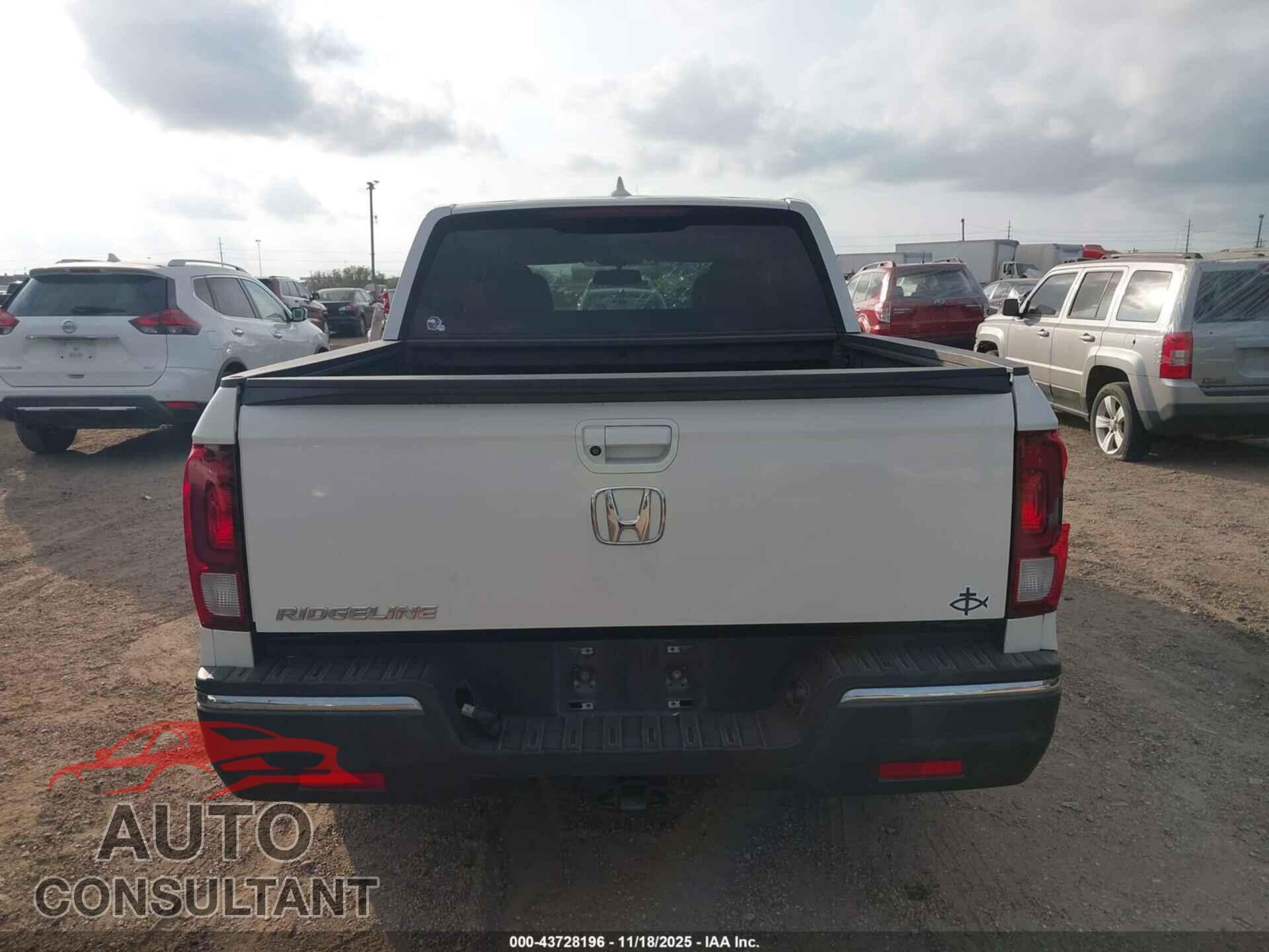 HONDA RIDGELINE 2017 - 5FPYK2F60HB011606
