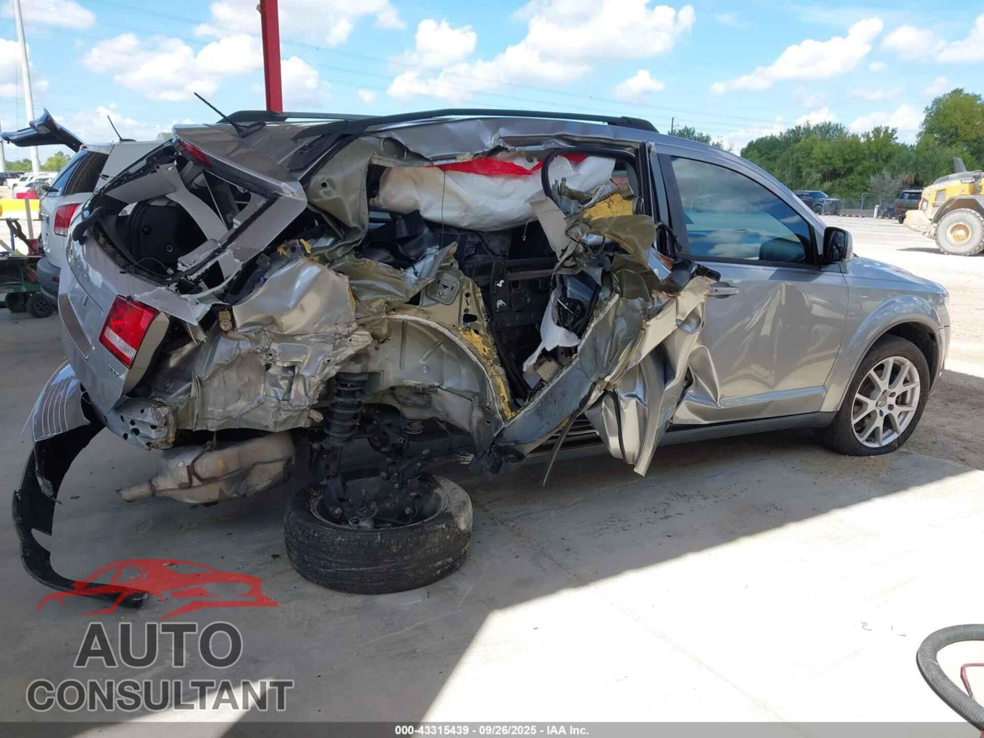 DODGE JOURNEY 2017 - 3C4PDCBB2HT560829