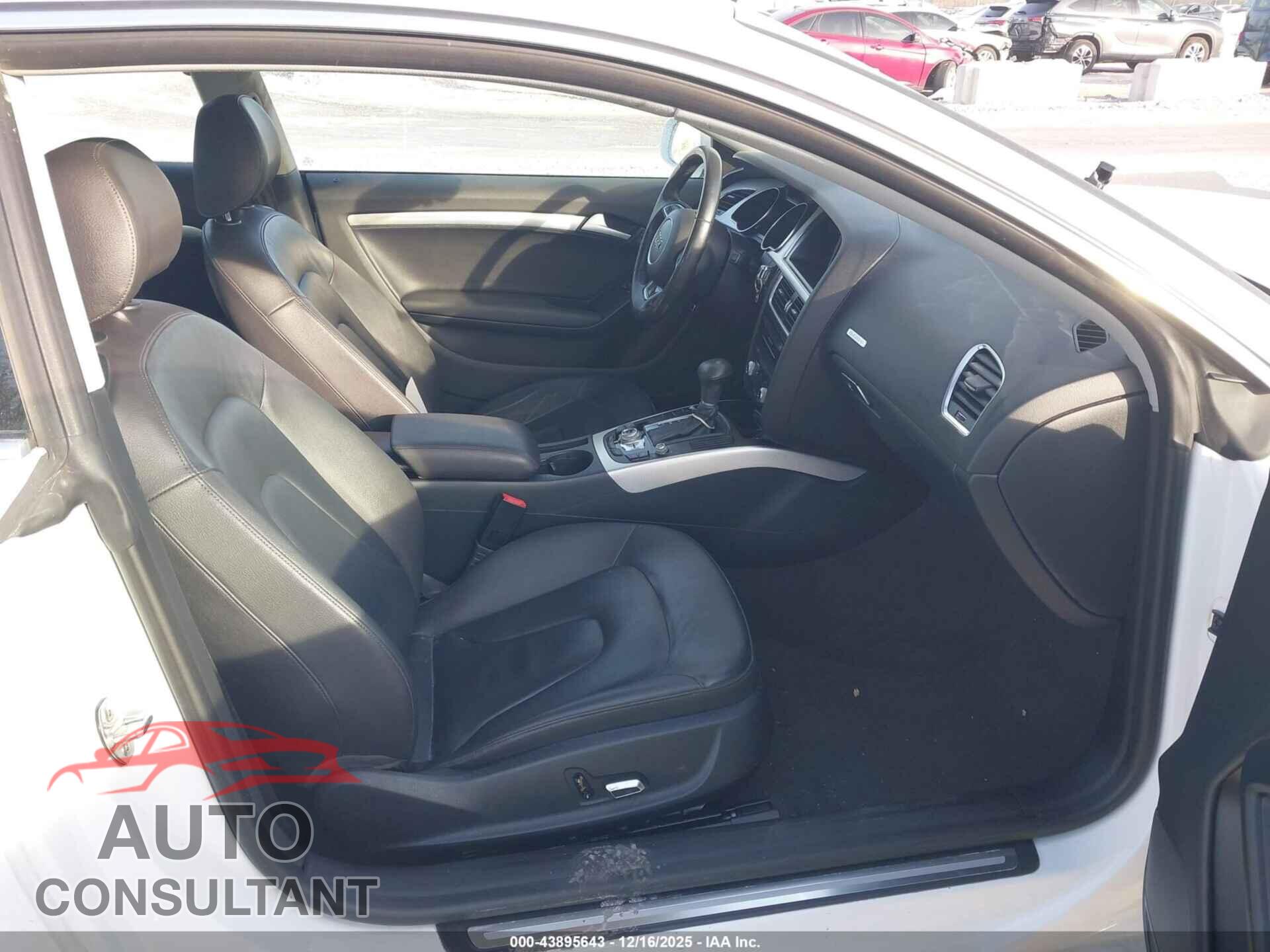 AUDI A5 2015 - WAUCFAFR9FA044800