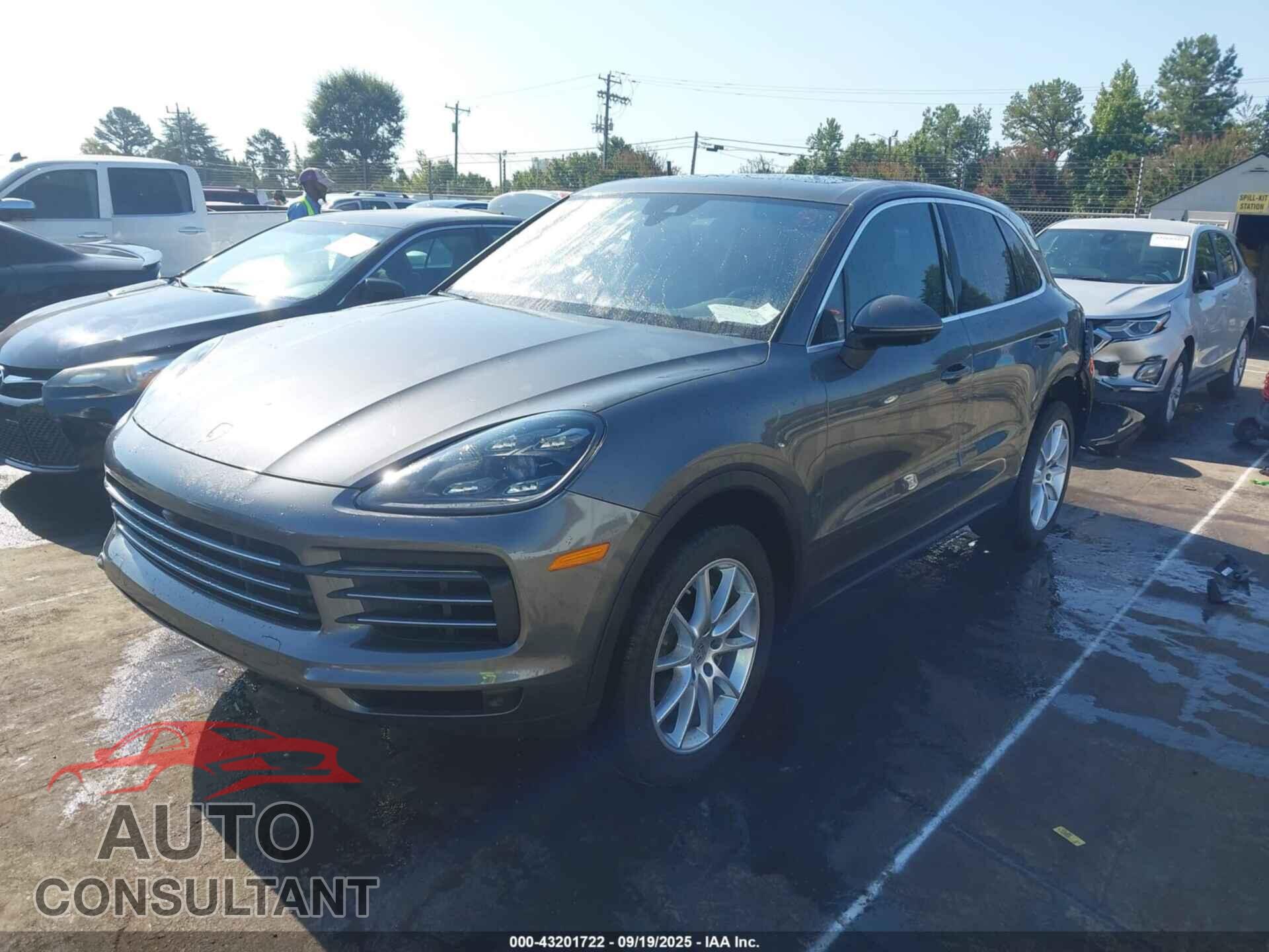 PORSCHE CAYENNE 2019 - WP1AA2AY6KDA13900