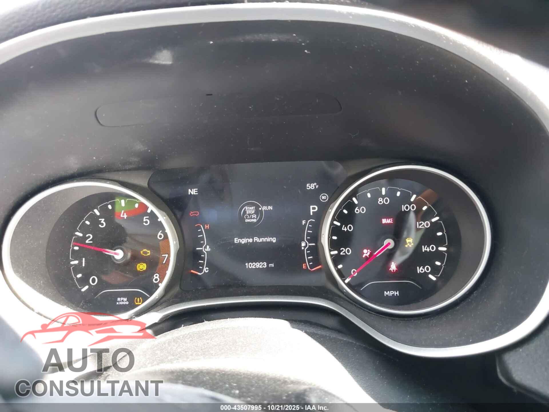 JEEP COMPASS 2018 - 3C4NJDBB7JT262384