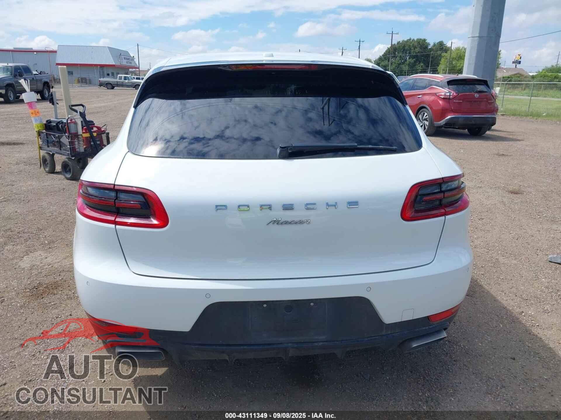 PORSCHE MACAN 2018 - WP1AA2A50JLB10424