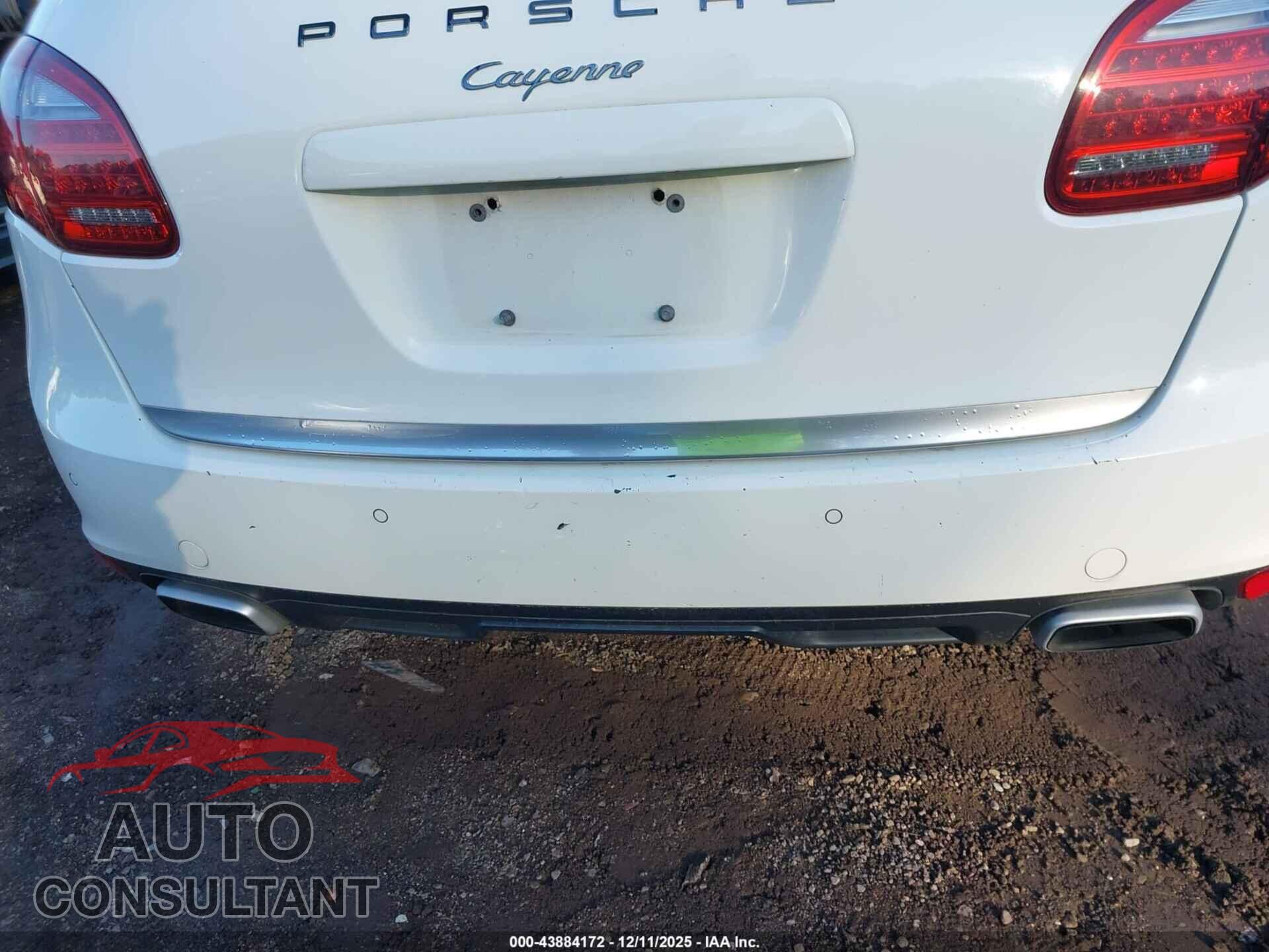 PORSCHE CAYENNE 2012 - WP1AA2A23CLA02338