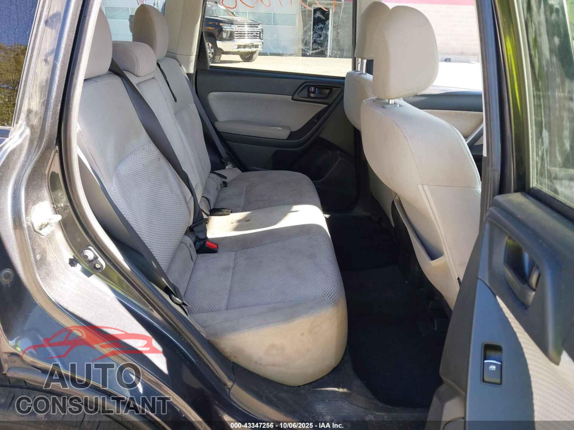 SUBARU FORESTER 2017 - JF2SJAGC9HH476127