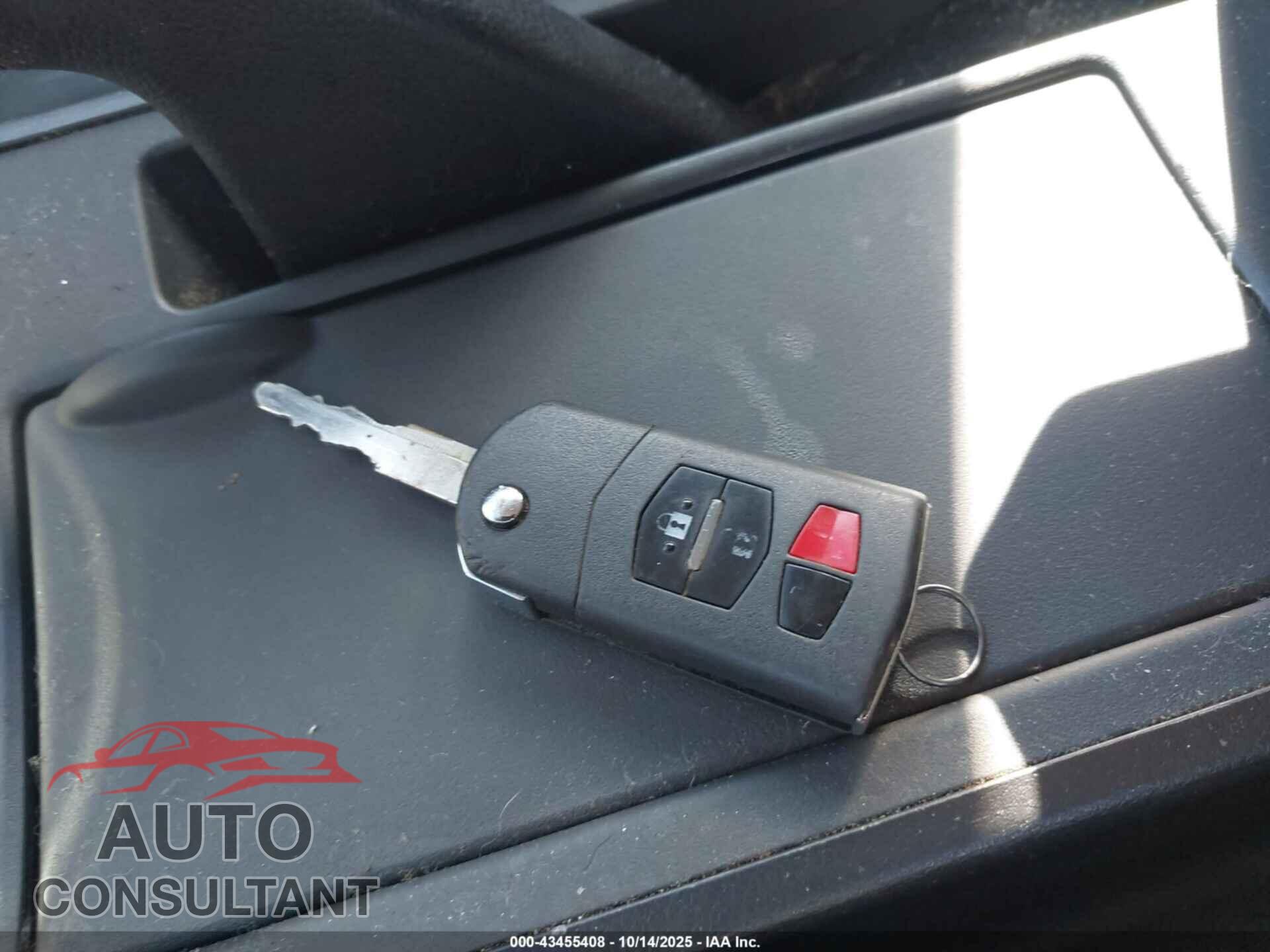 MAZDA MAZDA3 2011 - JM1BL1VF9B1470978