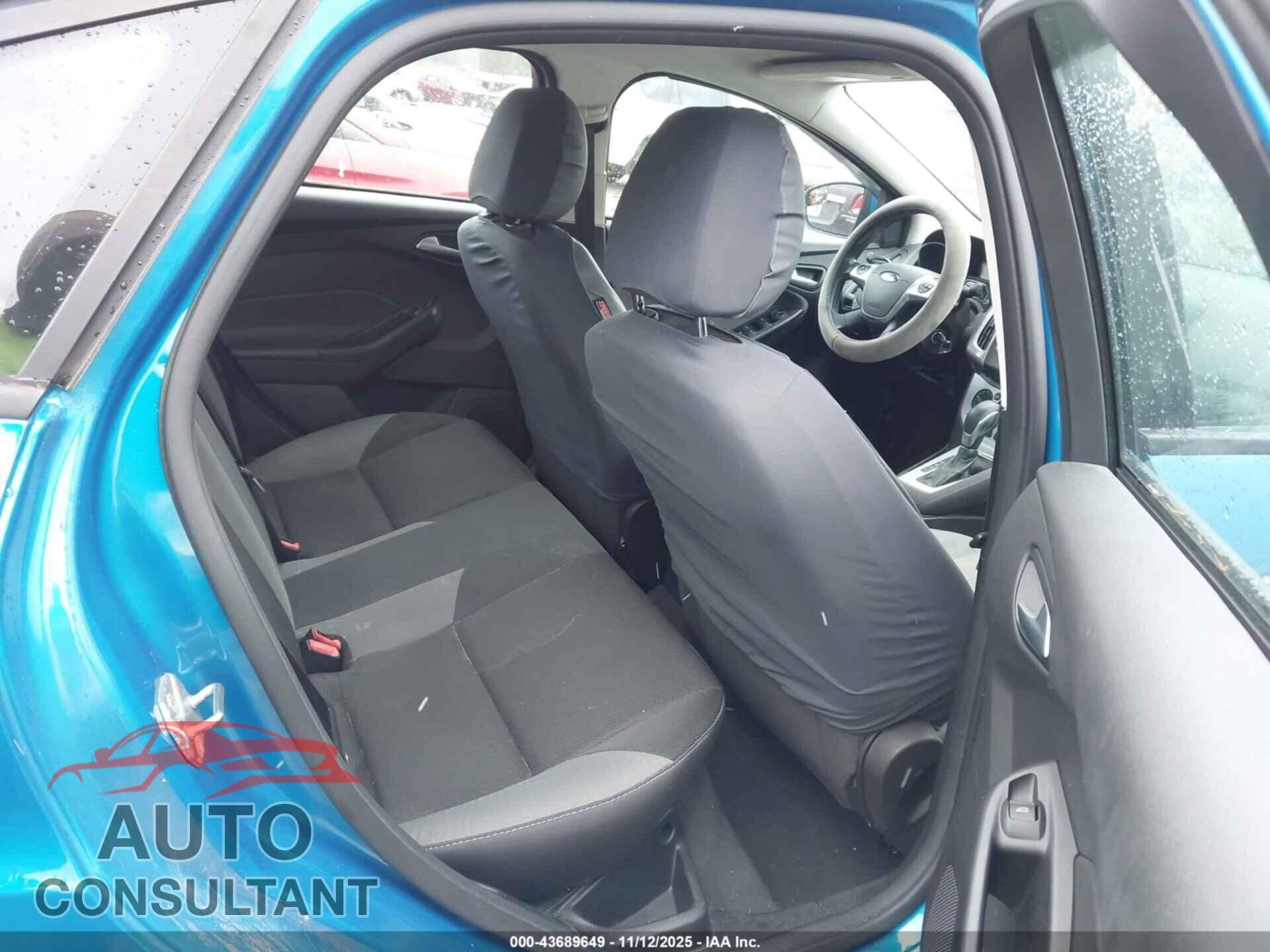 FORD FOCUS 2014 - 1FADP3F22EL284976