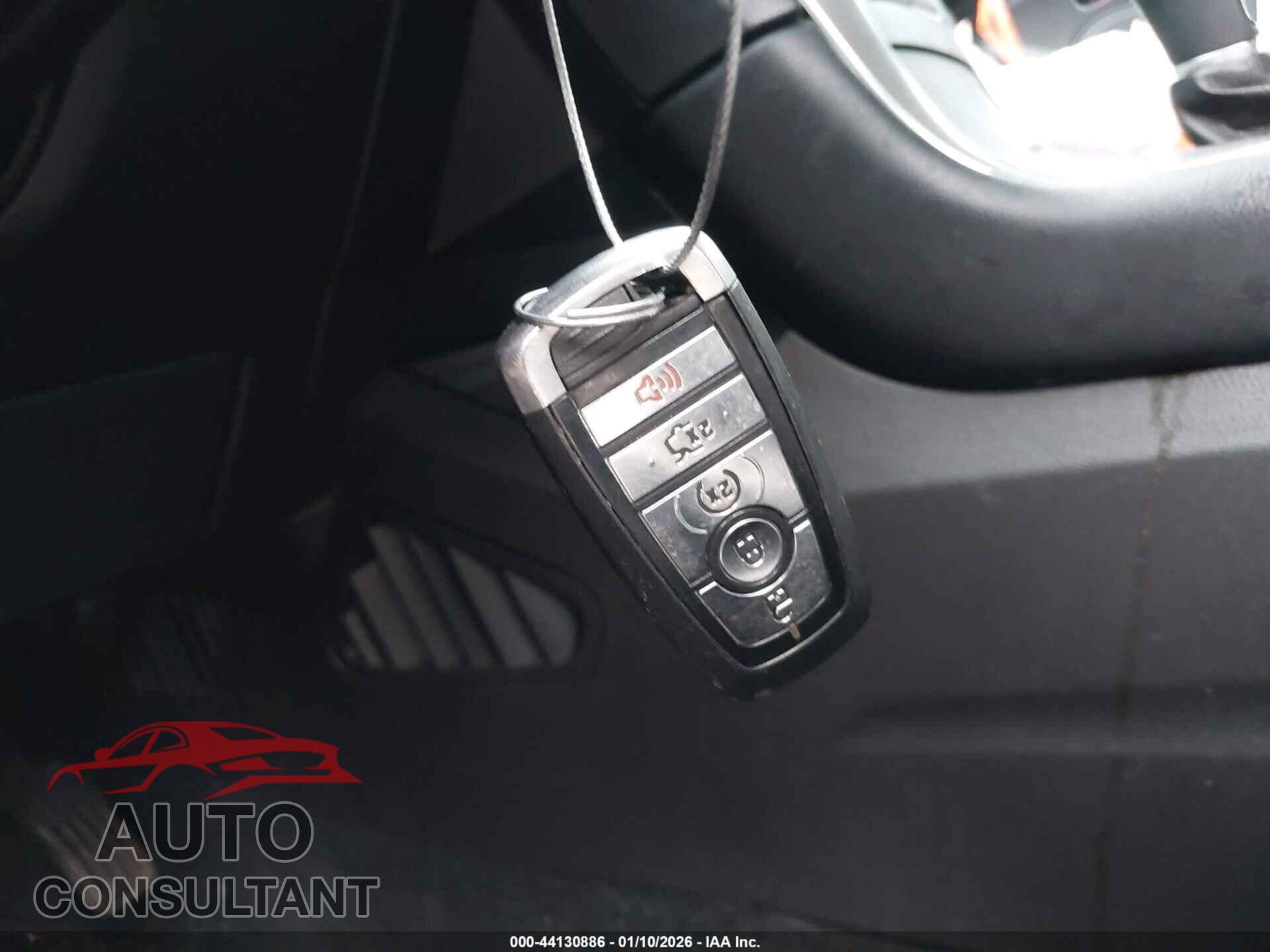 FORD EDGE 2017 - 2FMPK4K88HBC55942