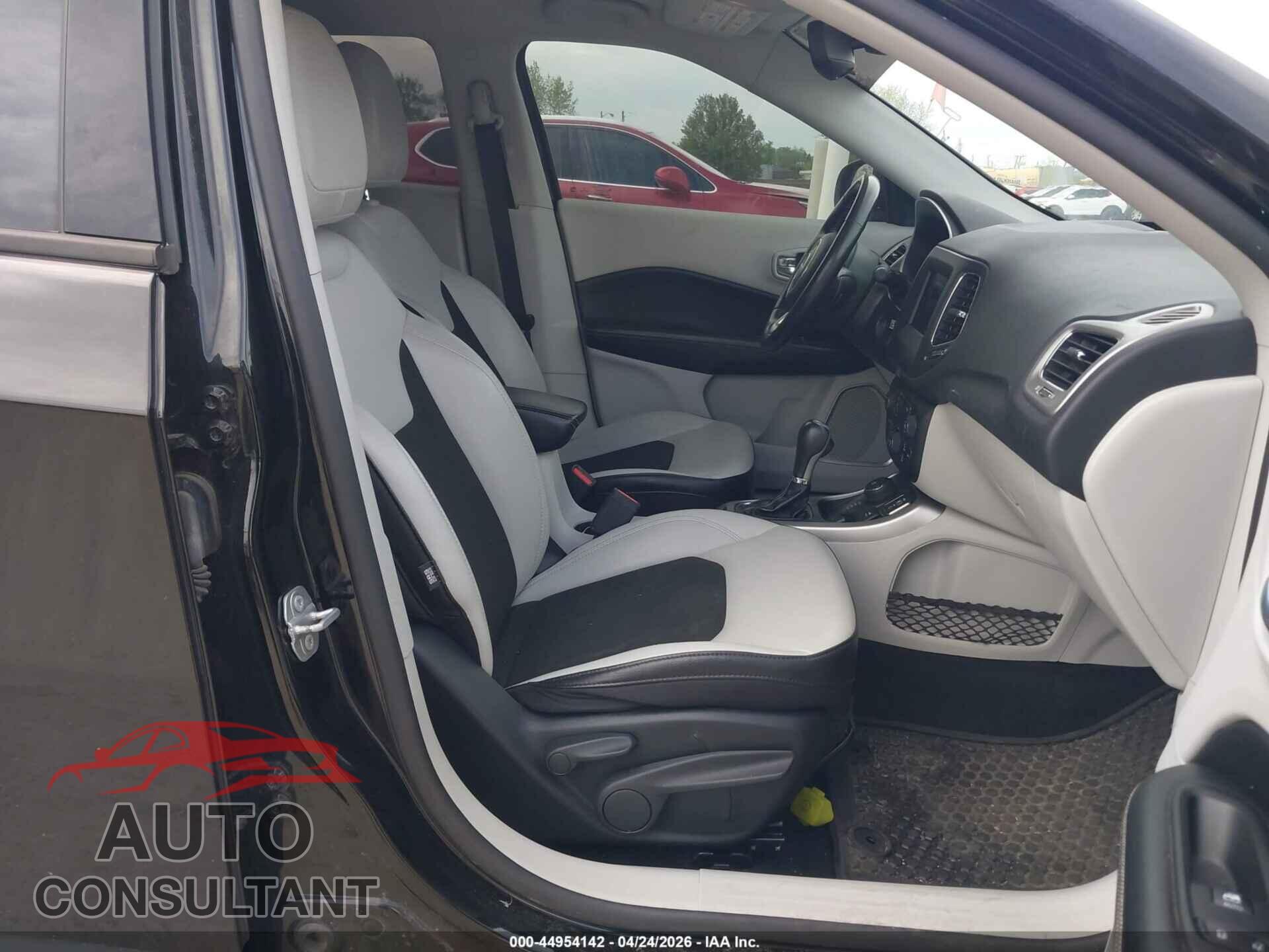 JEEP COMPASS 2020 - 3C4NJDBBXLT165117