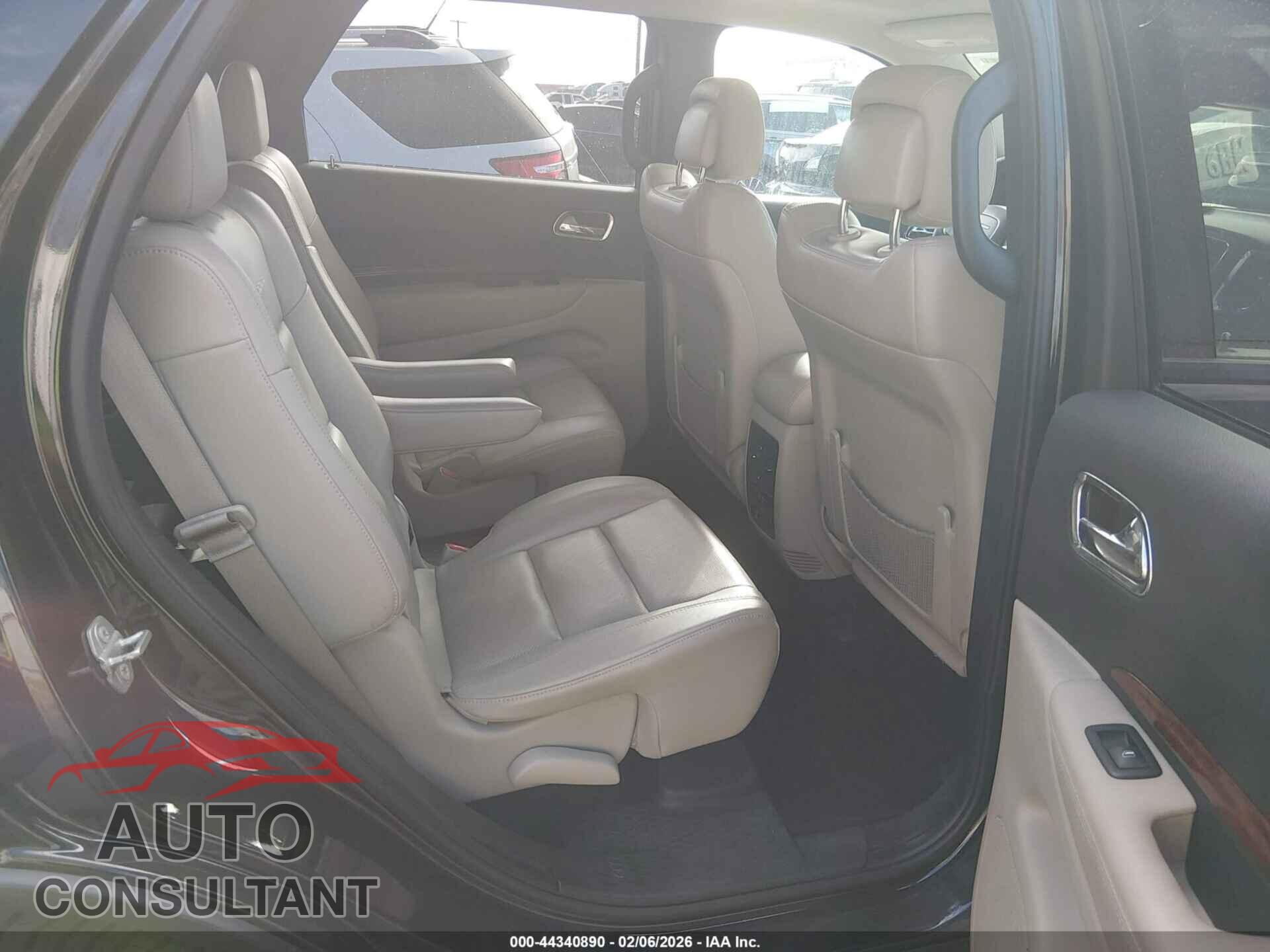 DODGE DURANGO 2015 - 1C4SDJET3FC760632