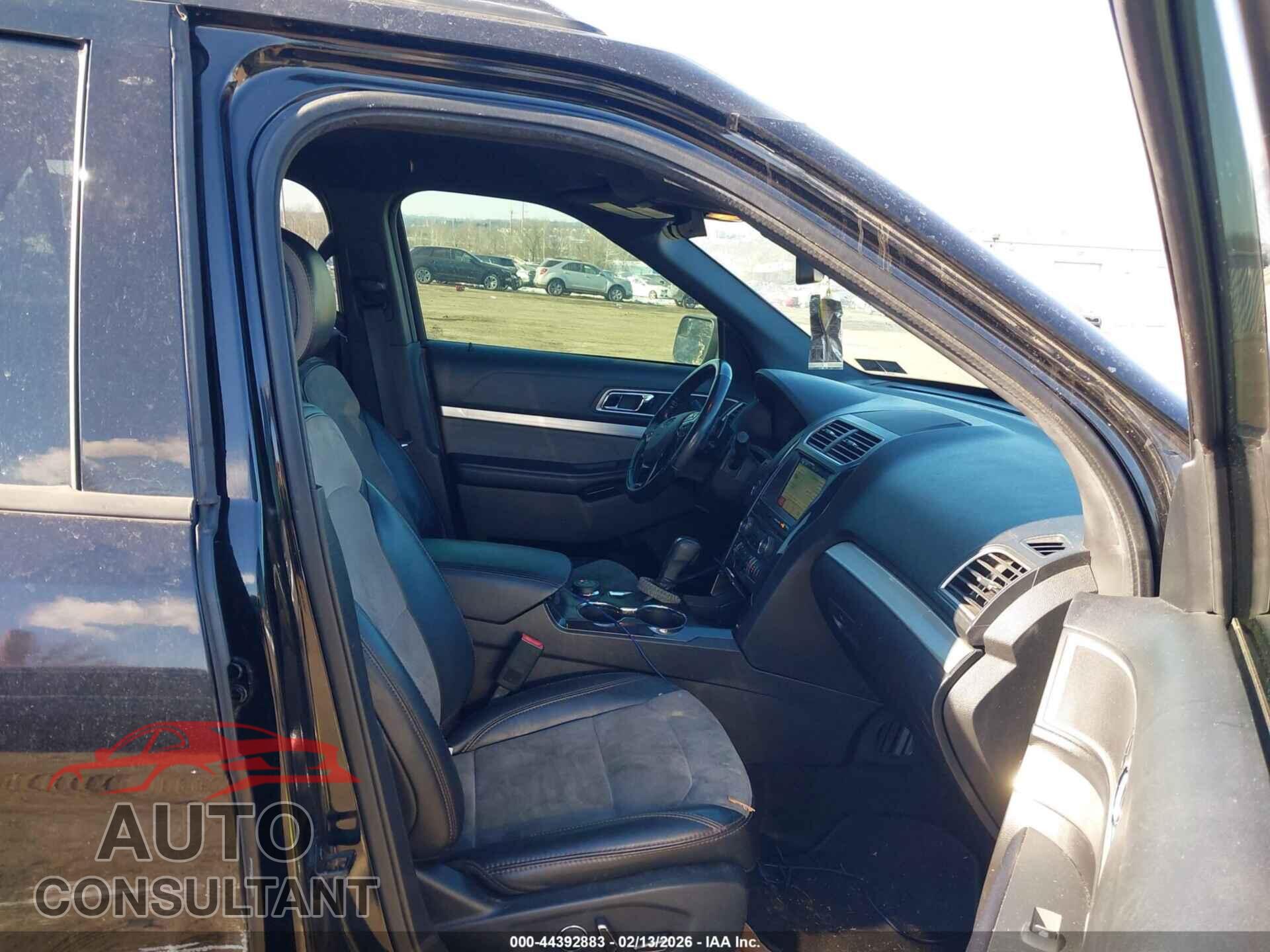 FORD EXPLORER 2017 - 1FM5K8D84HGD09435