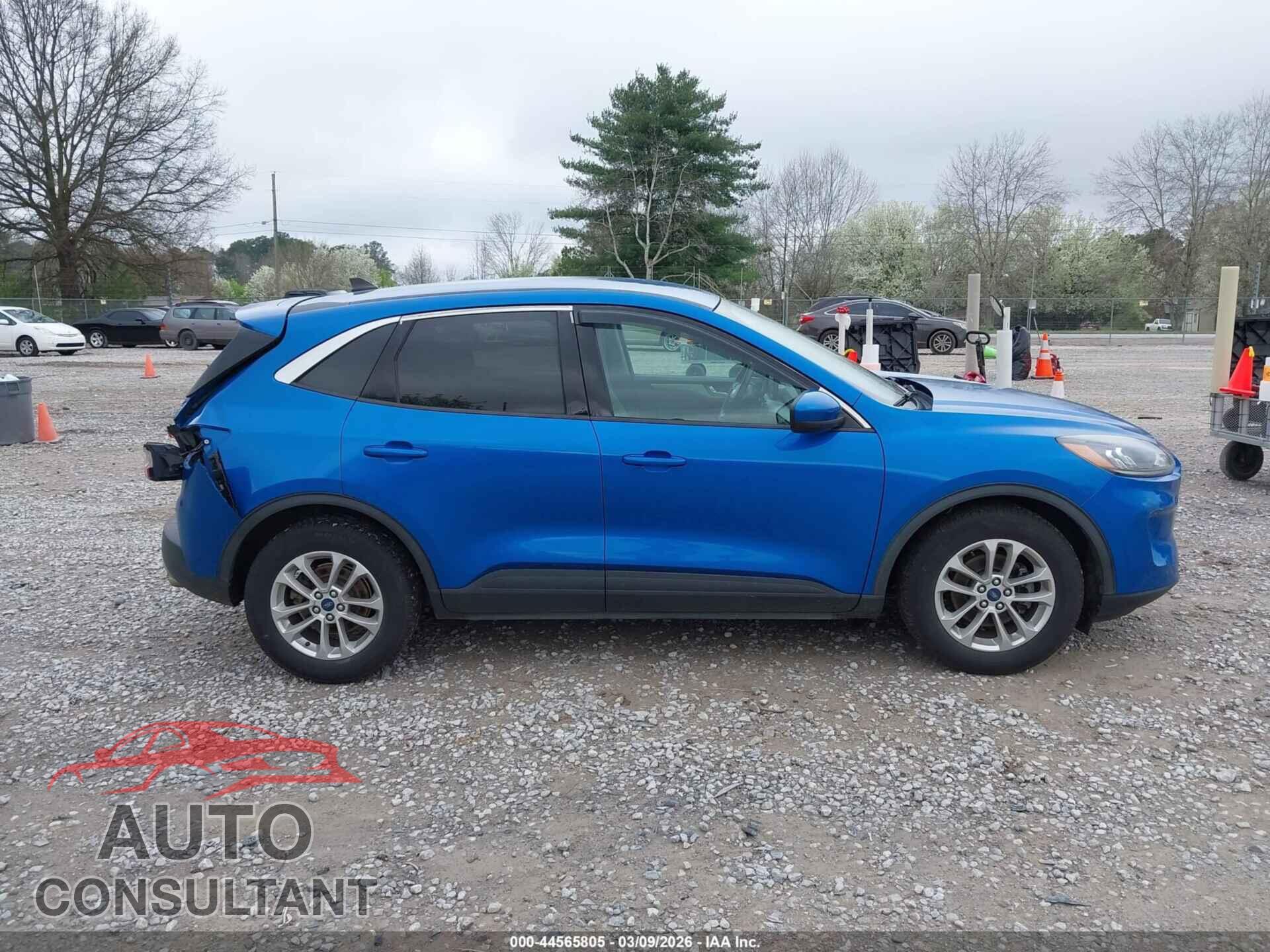 FORD ESCAPE 2020 - 1FMCU0G60LUA98872