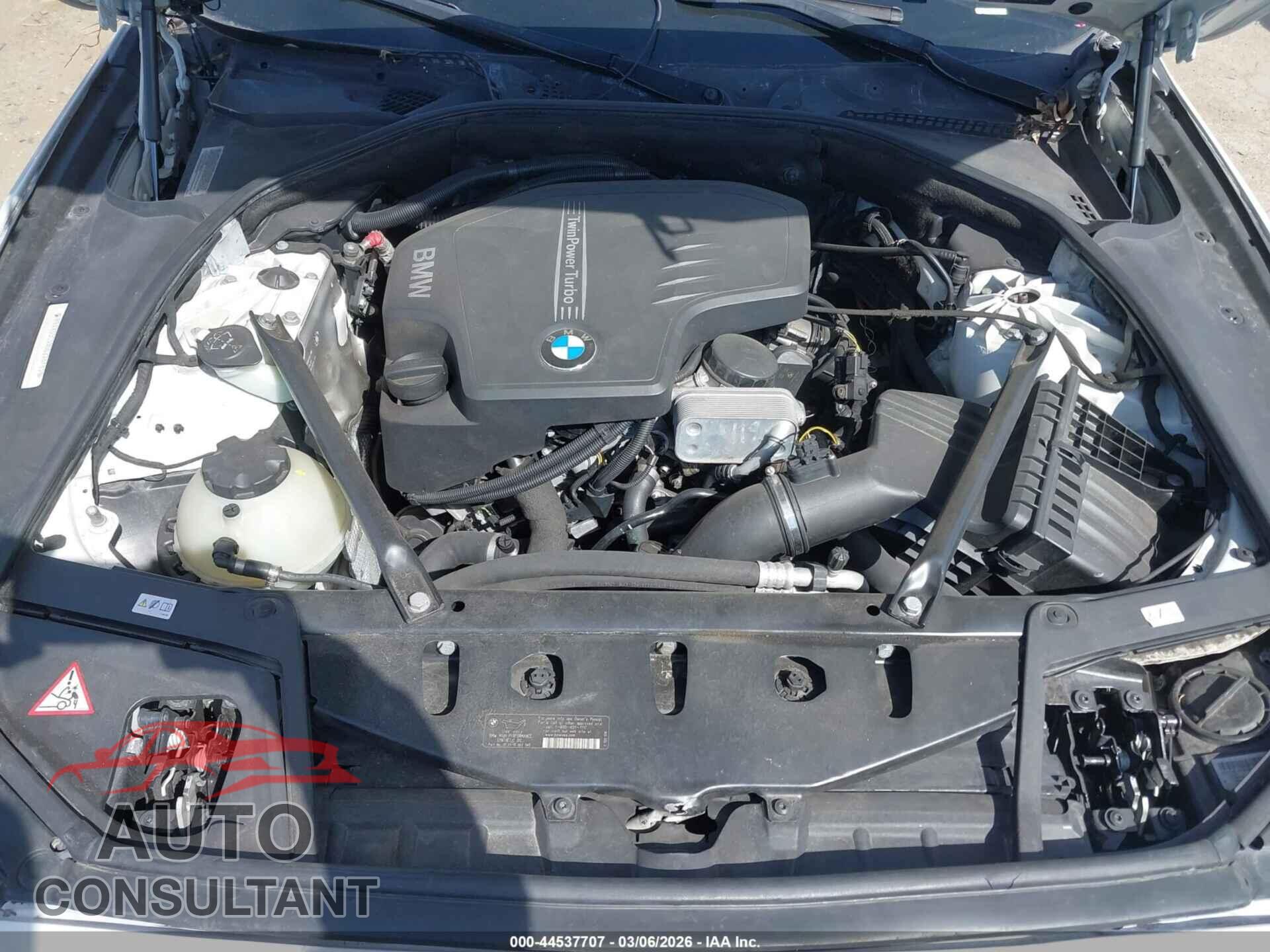 BMW 528I 2013 - WBAXG5C59DD228783