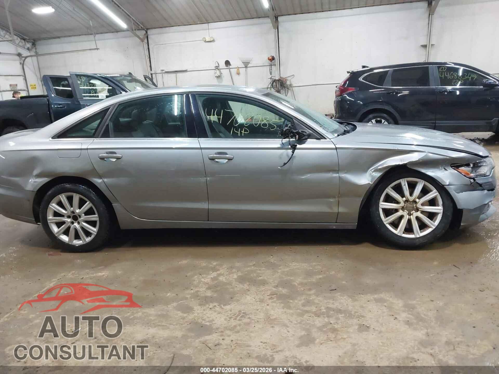 AUDI A6 2014 - WAUGFAFC2EN046859