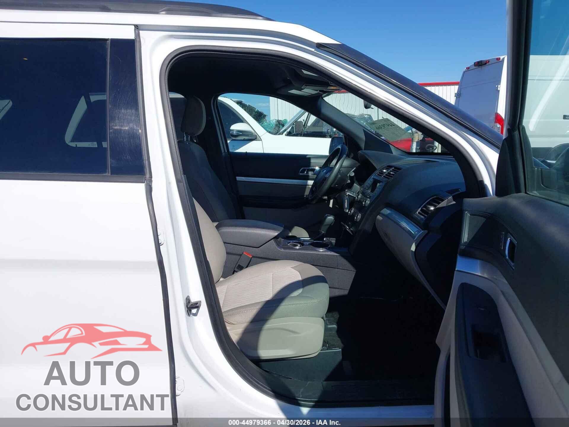 FORD EXPLORER 2018 - 1FM5K7B89JGB57199