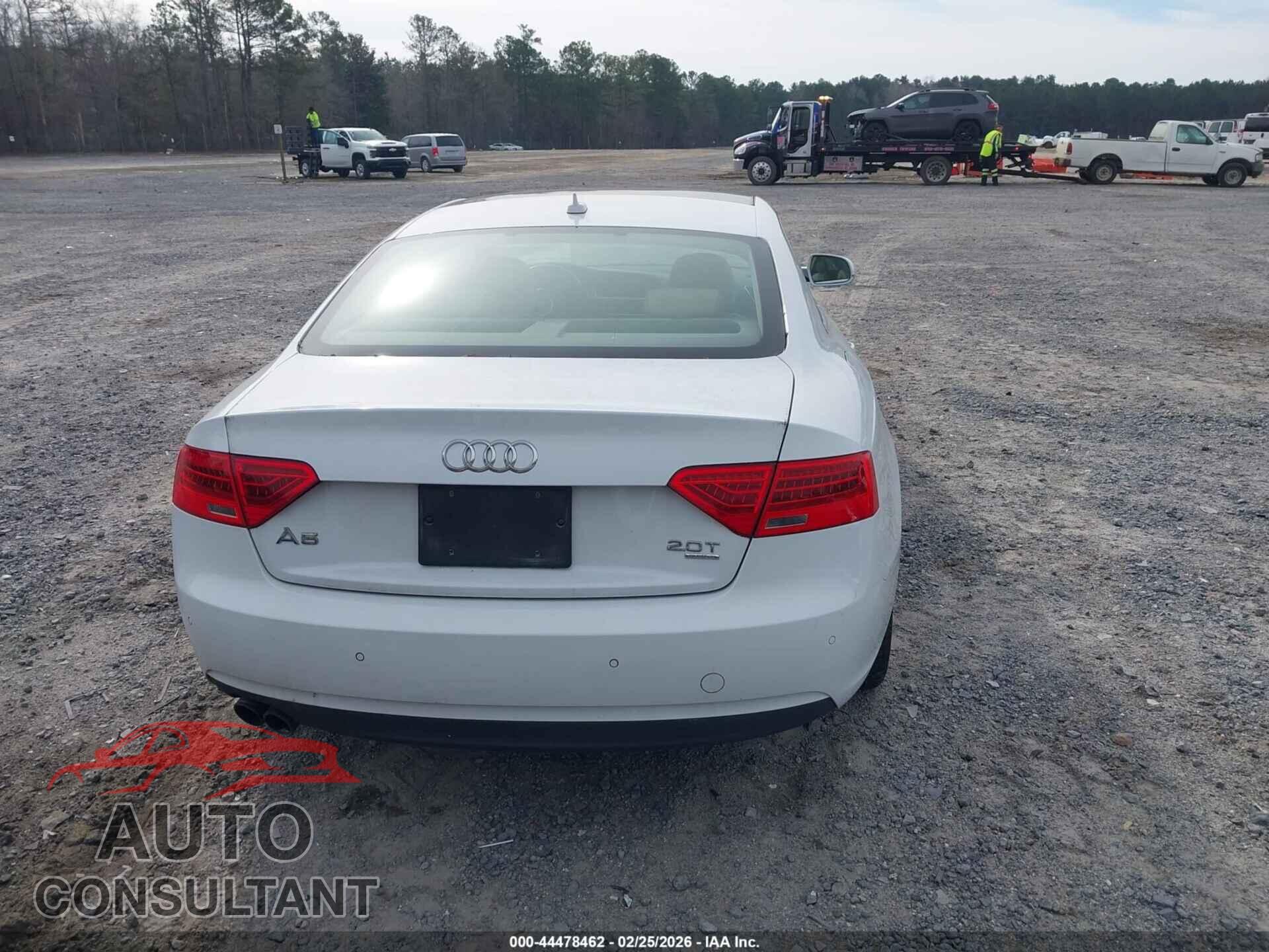 AUDI A5 2014 - WAULFAFR8EA018073