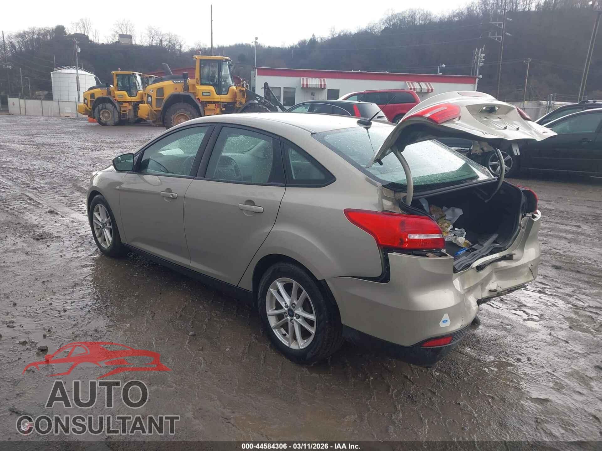 FORD FOCUS 2016 - 1FADP3F25GL352674