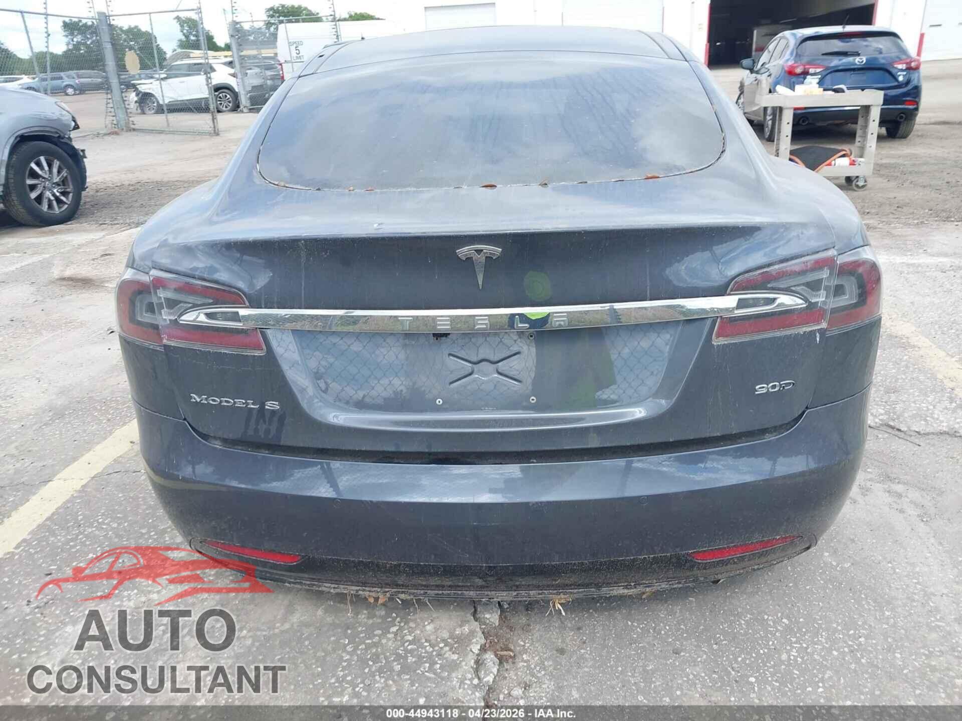 TESLA MODEL S 2016 - 5YJSA1E29GF145331