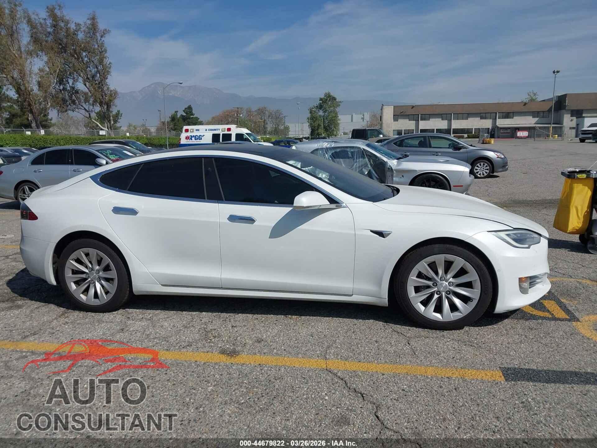 TESLA MODEL S 2017 - 5YJSA1E23HF177936