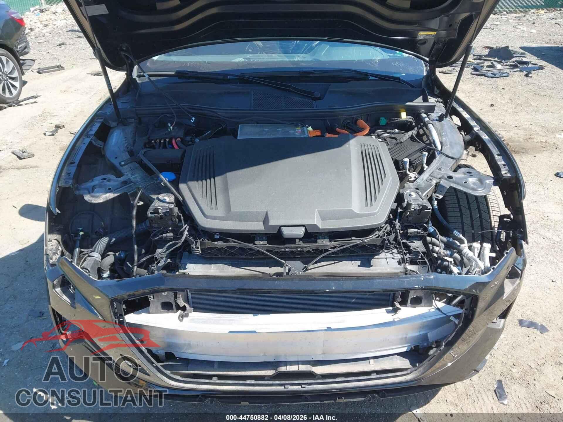 AUDI E-TRON 2023 - WA1AAAGE8PB005058