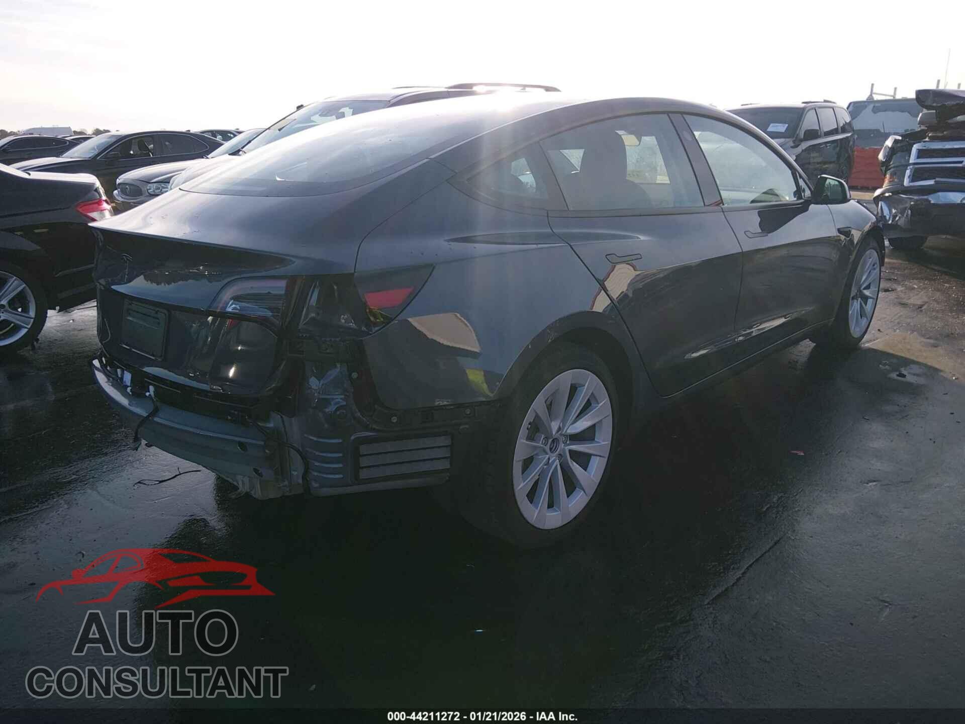 TESLA MODEL 3 2023 - 5YJ3E1EA7PF705041