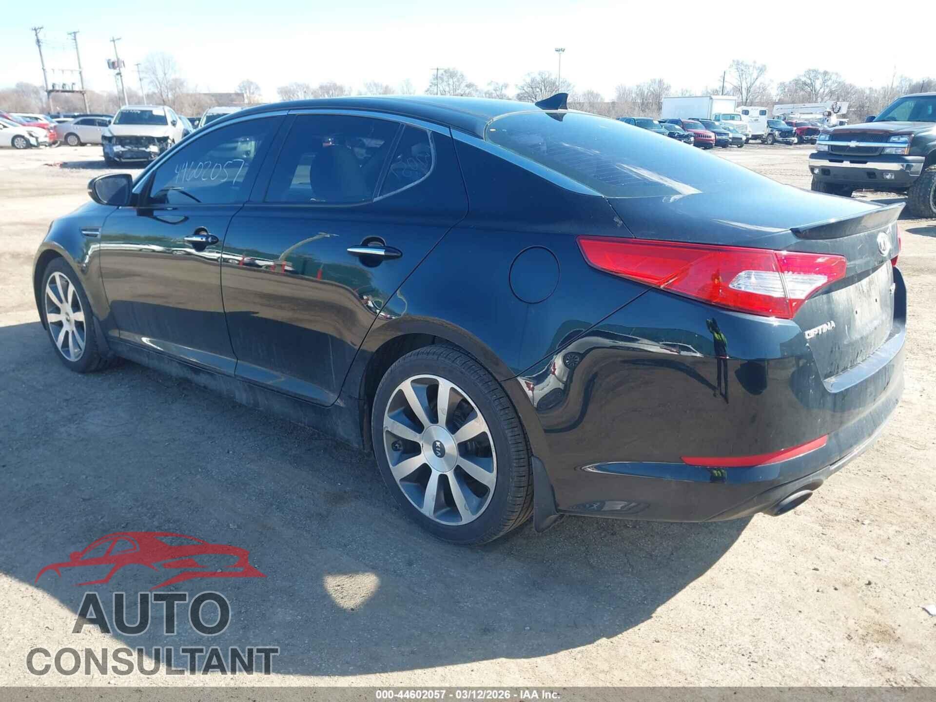 KIA OPTIMA 2012 - 5XXGR4A68CG009448