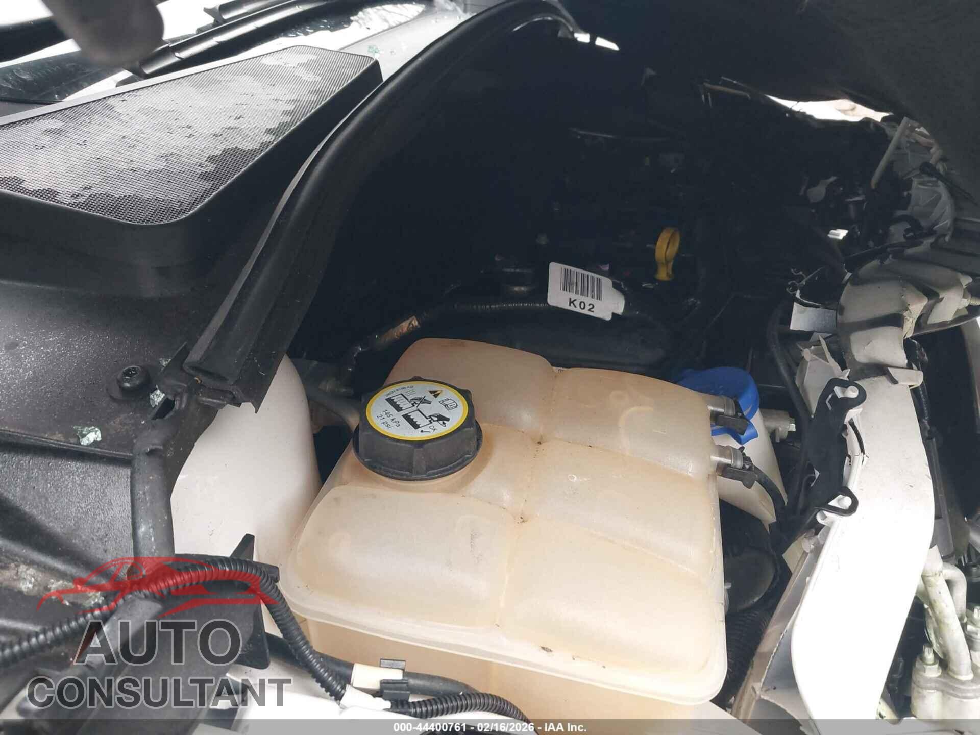 FORD FOCUS 2013 - 1FADP3N28DL359437