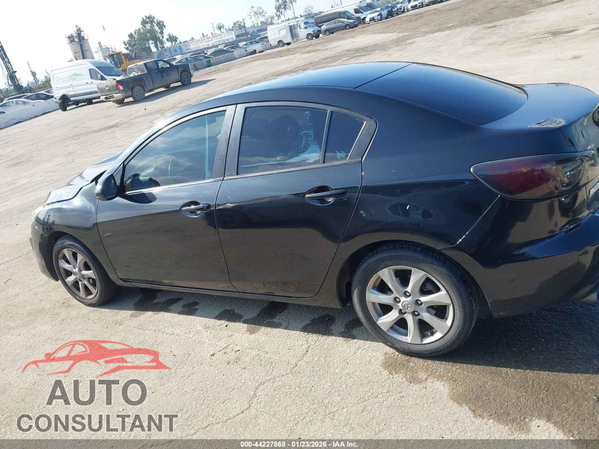MAZDA MAZDA3 2010 - JM1BL1SG7A1292130
