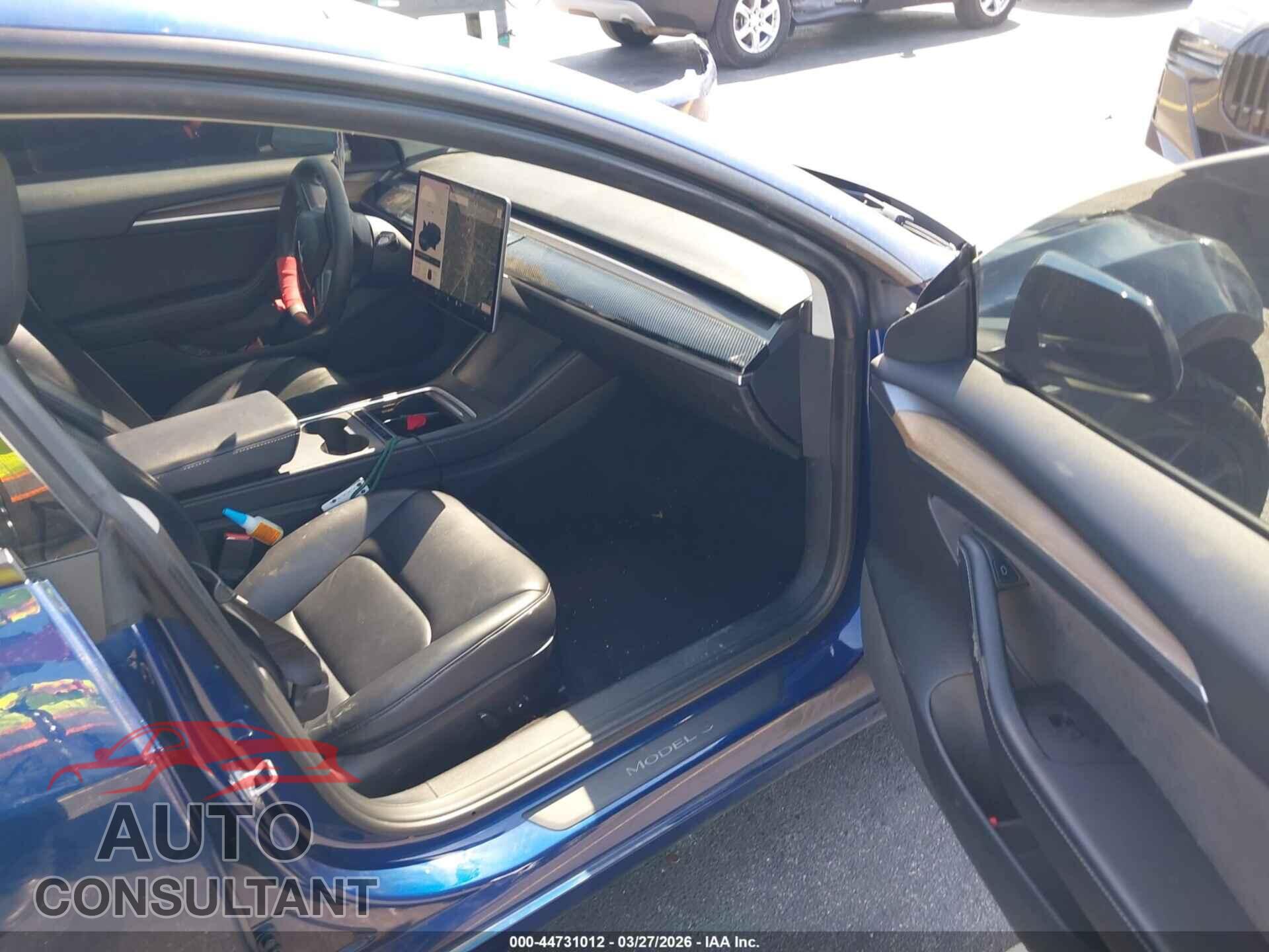TESLA MODEL 3 2021 - 5YJ3E1EA2MF100744