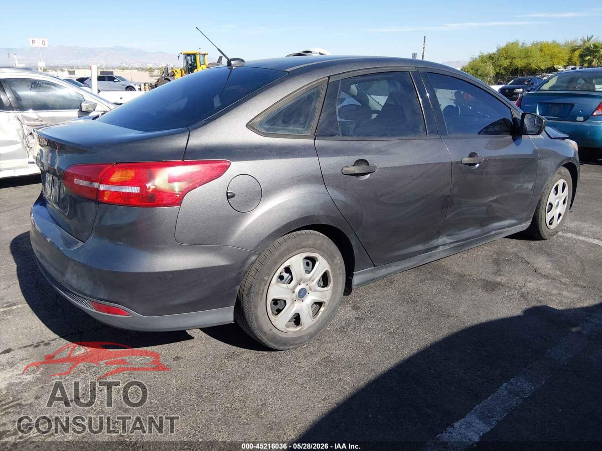 FORD FOCUS 2016 - 1FADP3E21GL246465