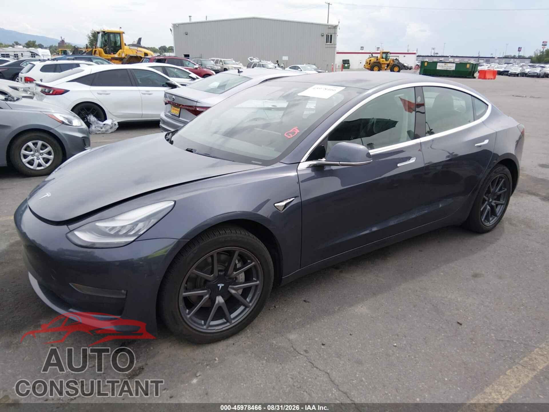 TESLA MODEL 3 2018 - 5YJ3E1EA2JF158493