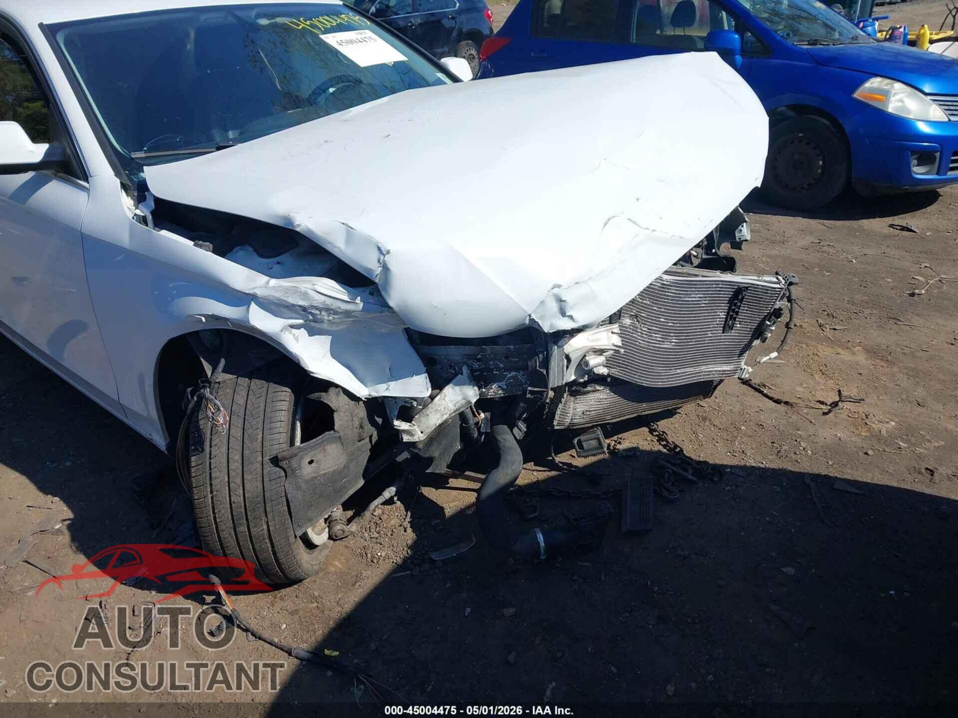 AUDI A4 2012 - WAUDFAFL9CA118485