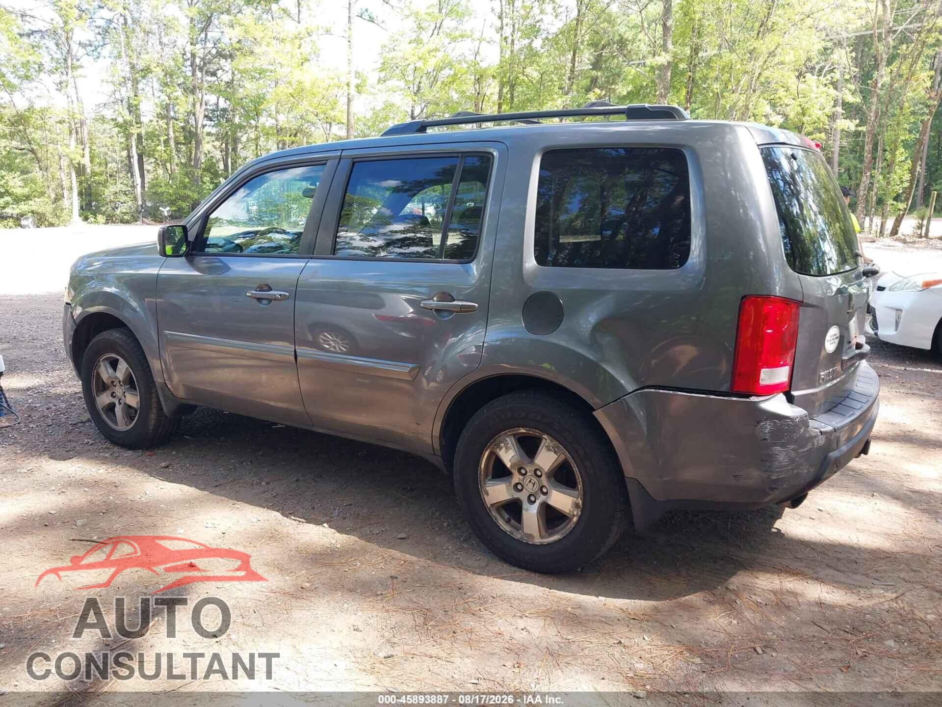 HONDA PILOT 2011 - 5FNYF4H40BB068061